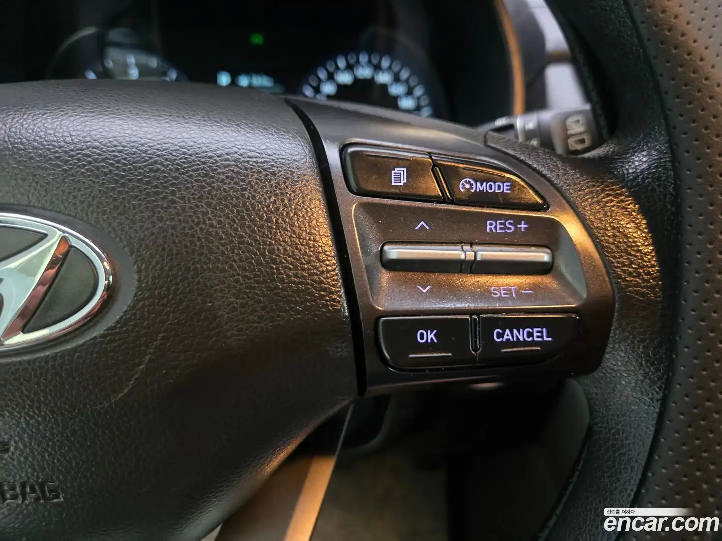 Kona Hyundai 2017.8-OPTION-018