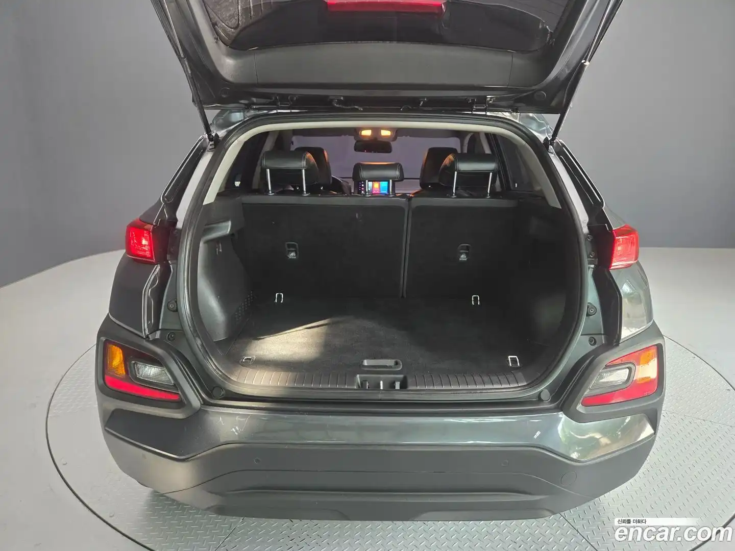 Kona Hyundai 2017.8-OPTION-021