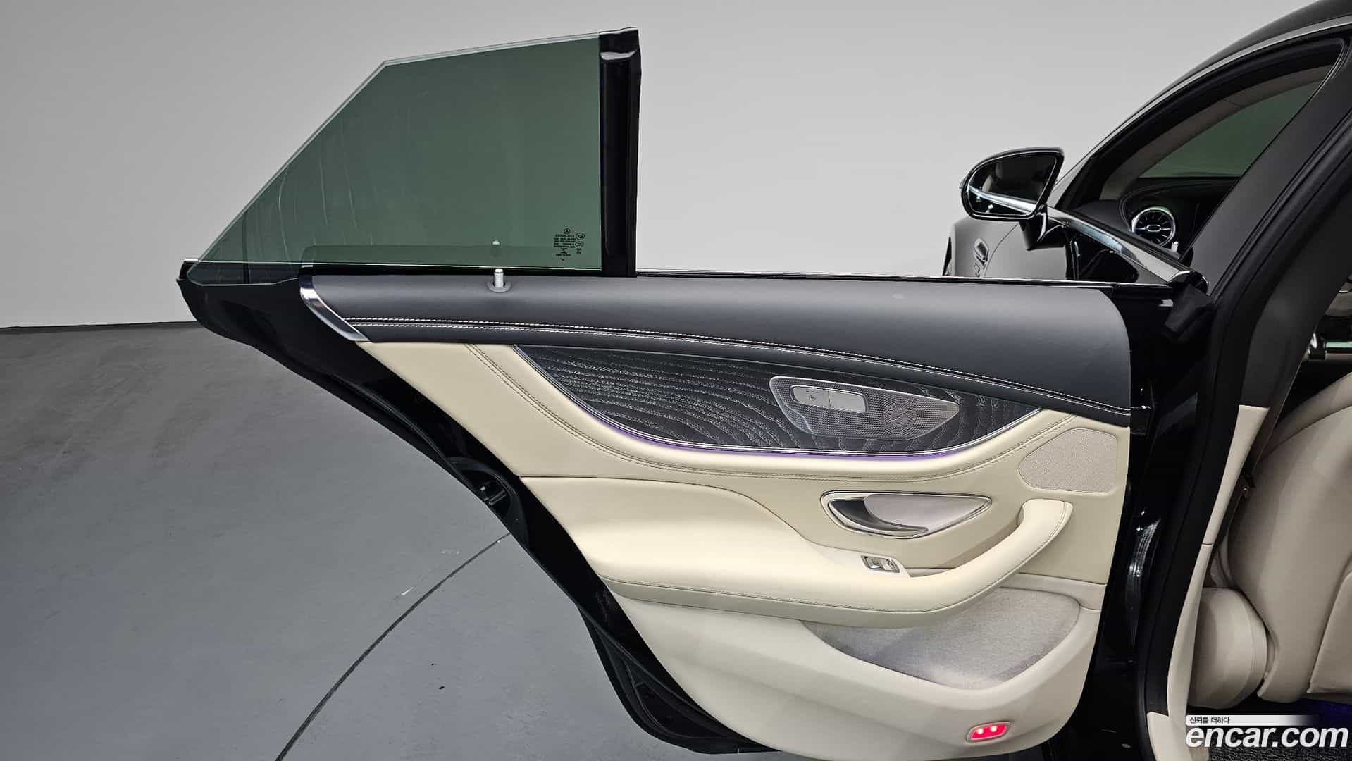 AMG GT Mercedes-Benz 2019.9-INNER-035