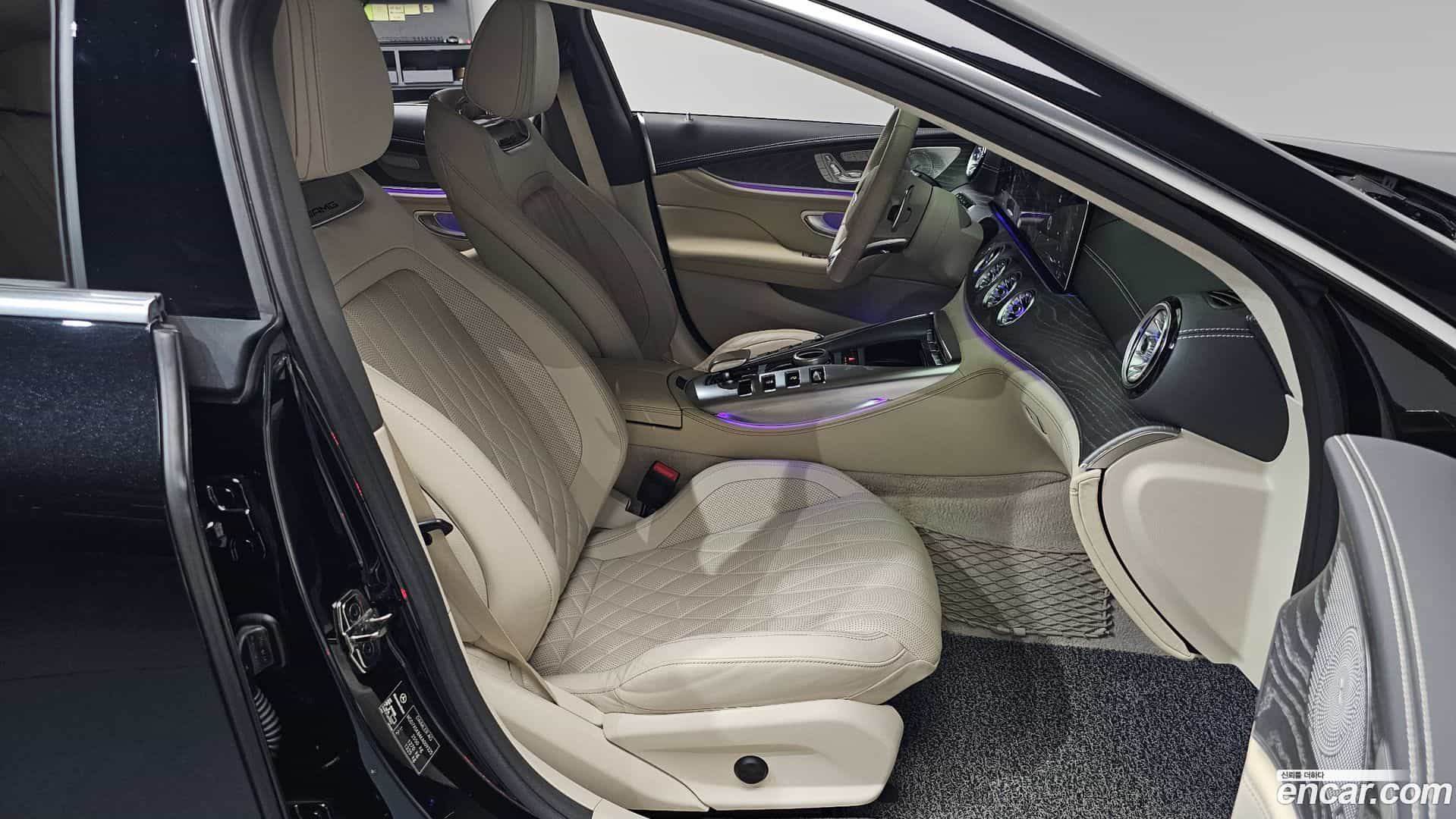 AMG GT Mercedes-Benz 2019.9-INNER-036