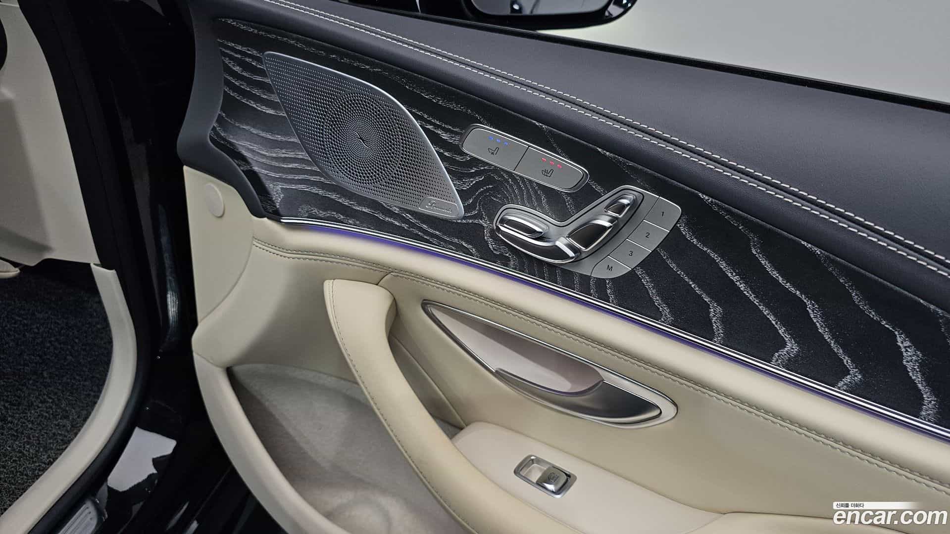 AMG GT Mercedes-Benz 2019.9-OPTION-041
