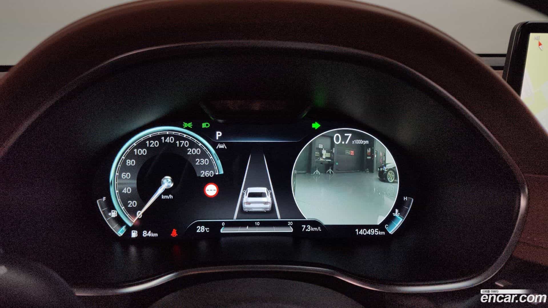 G80 Genesis 2022.0-INNER-008
