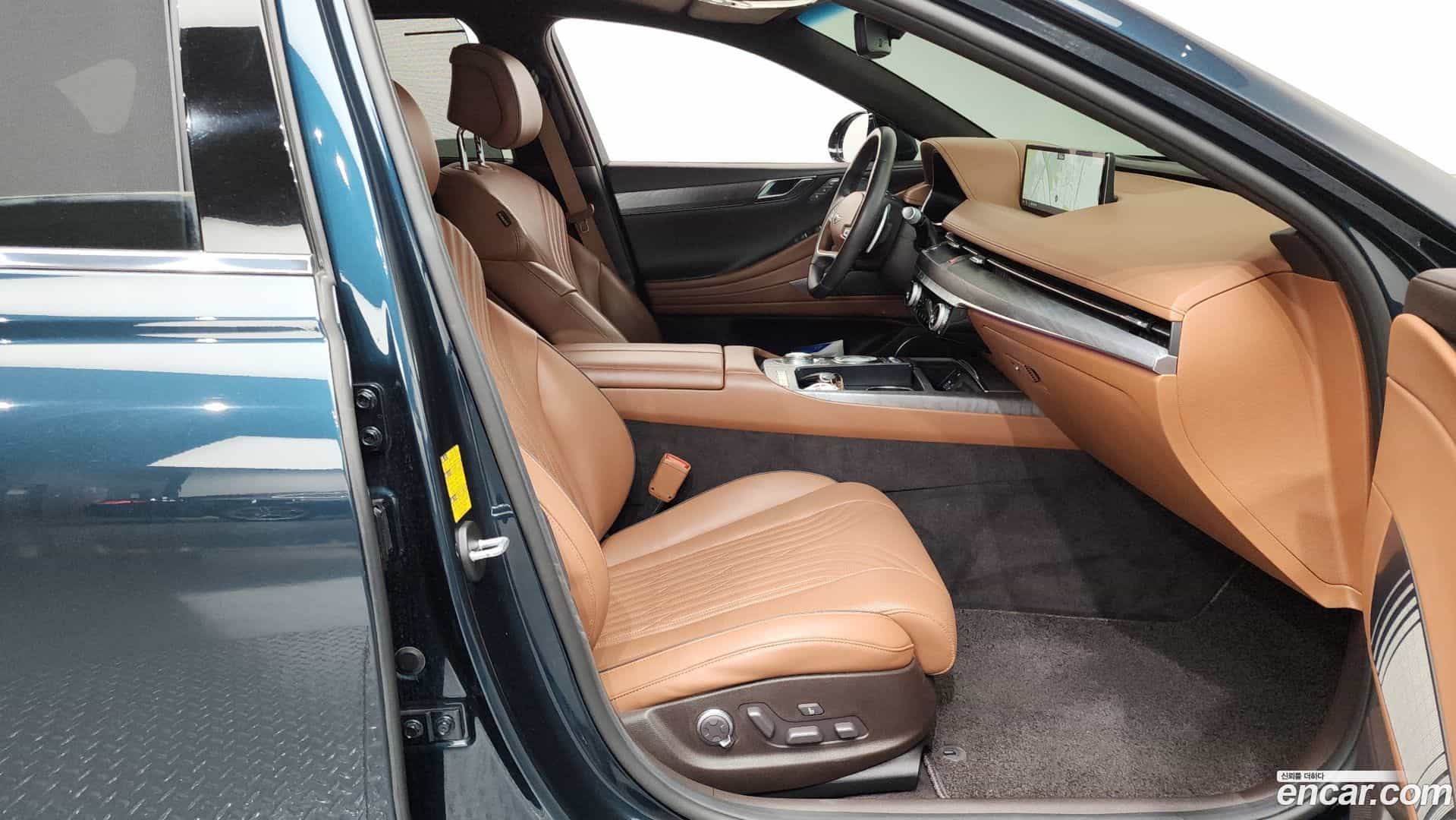 G80 Genesis 2022.0-INNER-036
