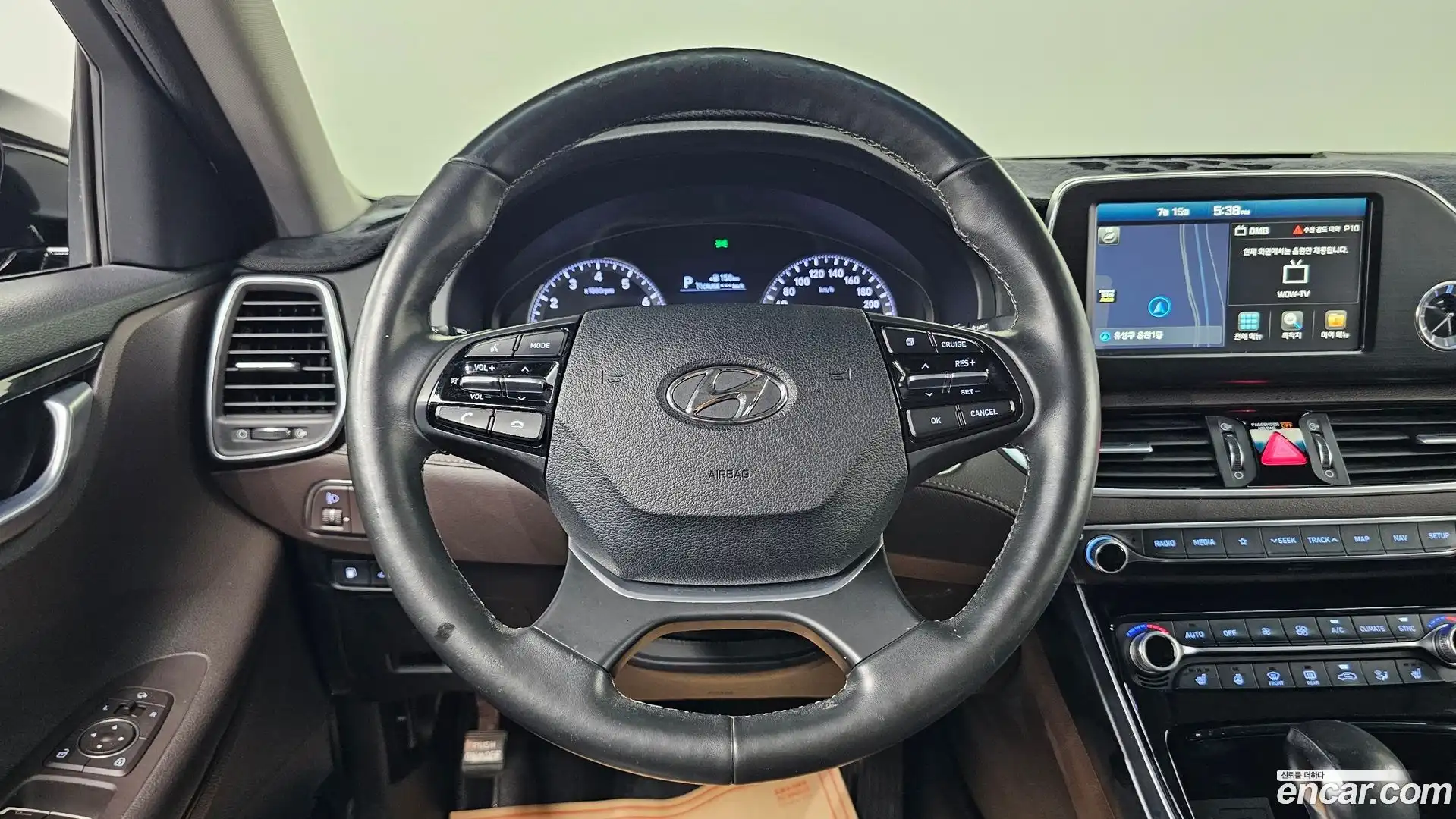 Grandeur Hyundai 2016.11-OPTION-018