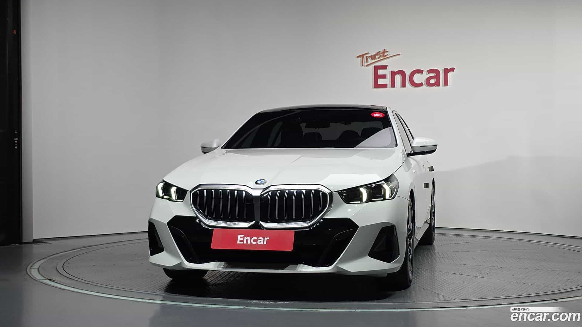 5-Series BMW 2024.1-OUTER-003