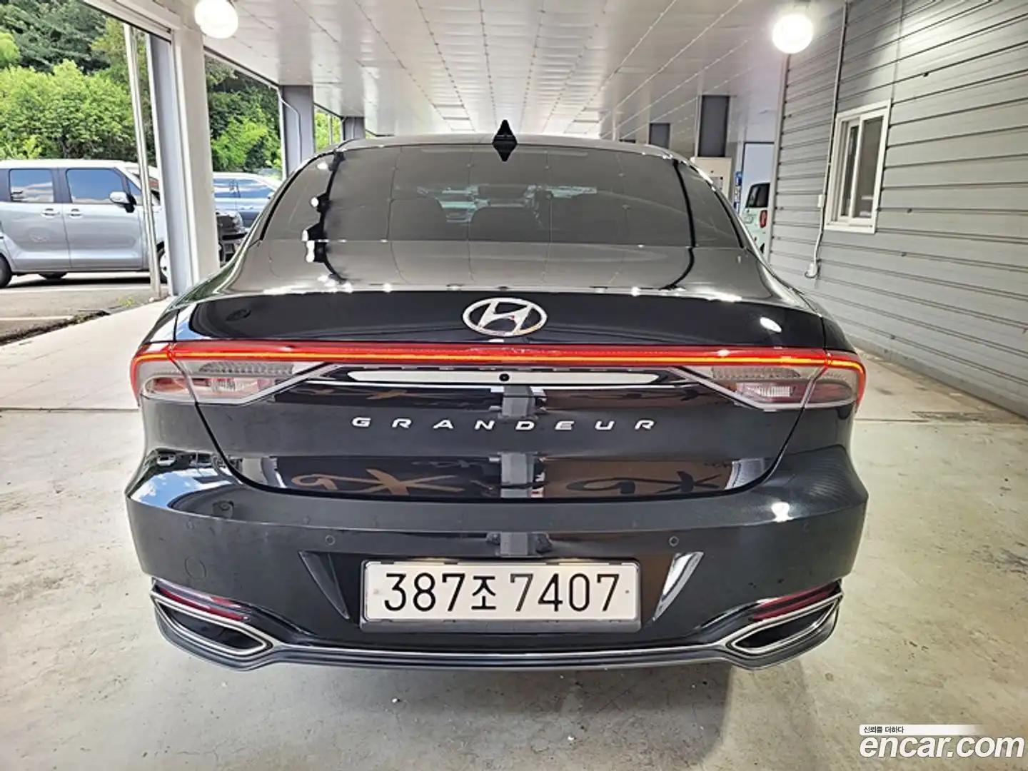 Grandeur Hyundai 2021.10-OUTER-004