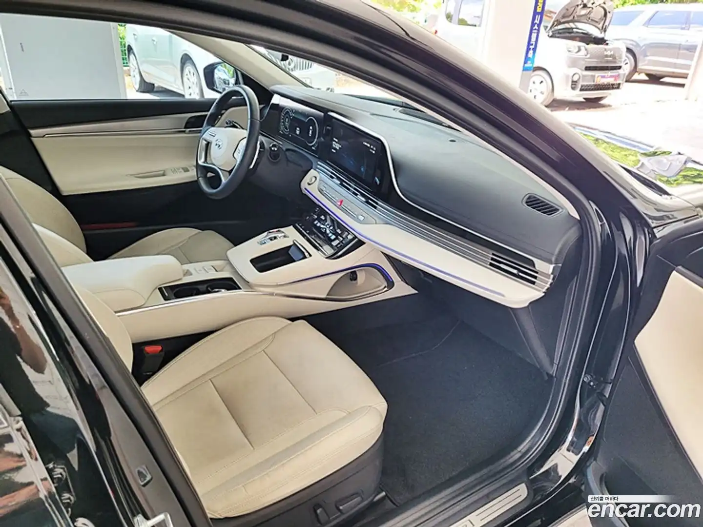 Grandeur Hyundai 2021.10-OPTION-015