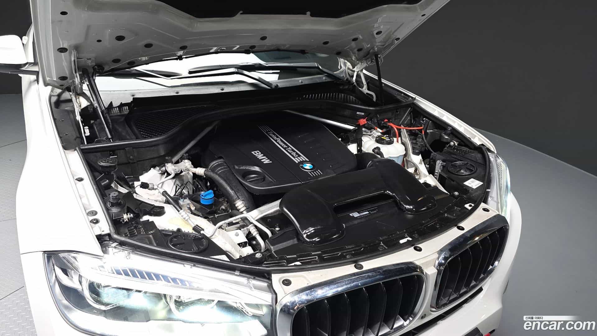 X6 BMW 2018.6-OUTER-006