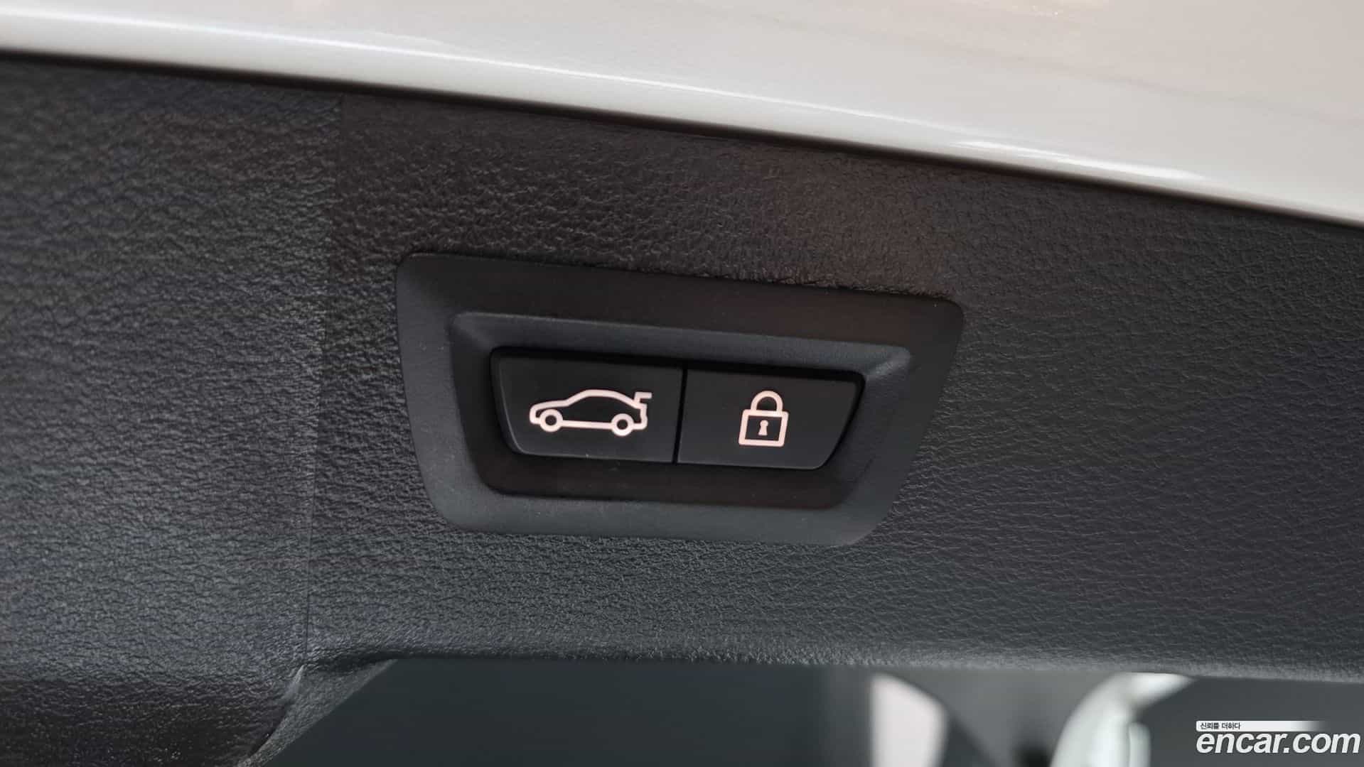 X6 BMW 2018.6-OPTION-042