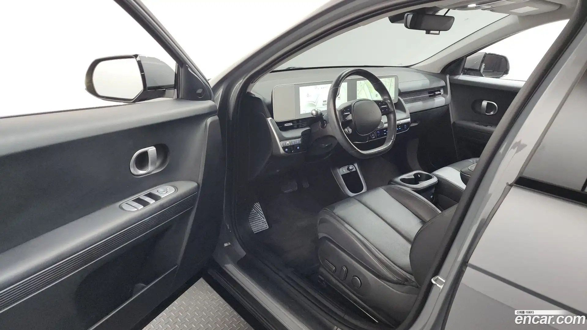 Ioniq5 Hyundai 2021.5-INNER-010