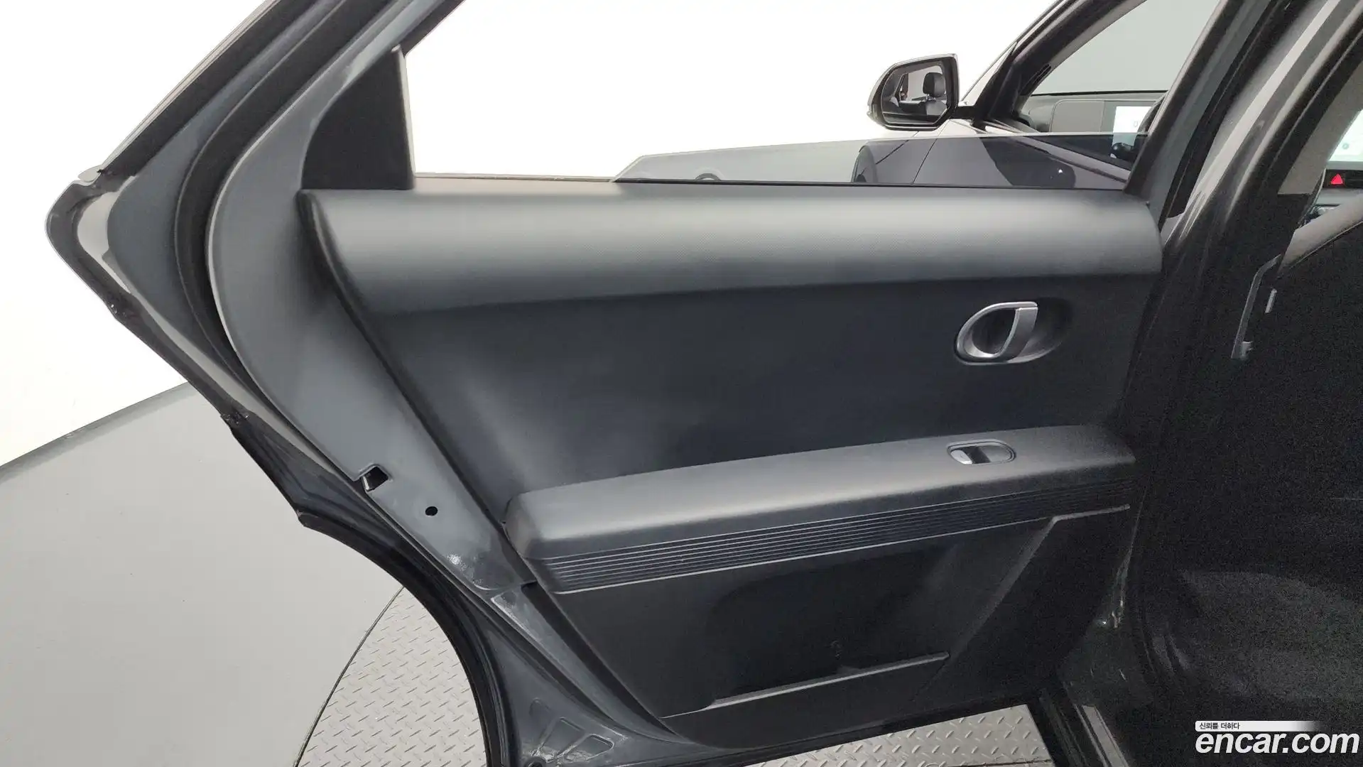 Ioniq5 Hyundai 2021.5-INNER-035