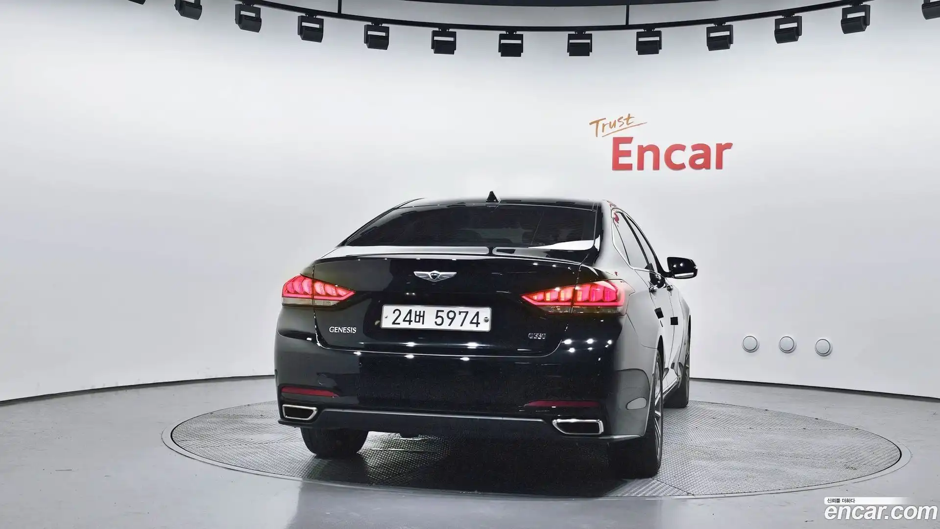 Genesis Hyundai 2016.0-OUTER-004