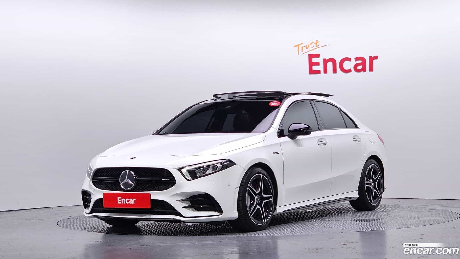 A-Class Mercedes-Benz 2022.10-OUTER-001