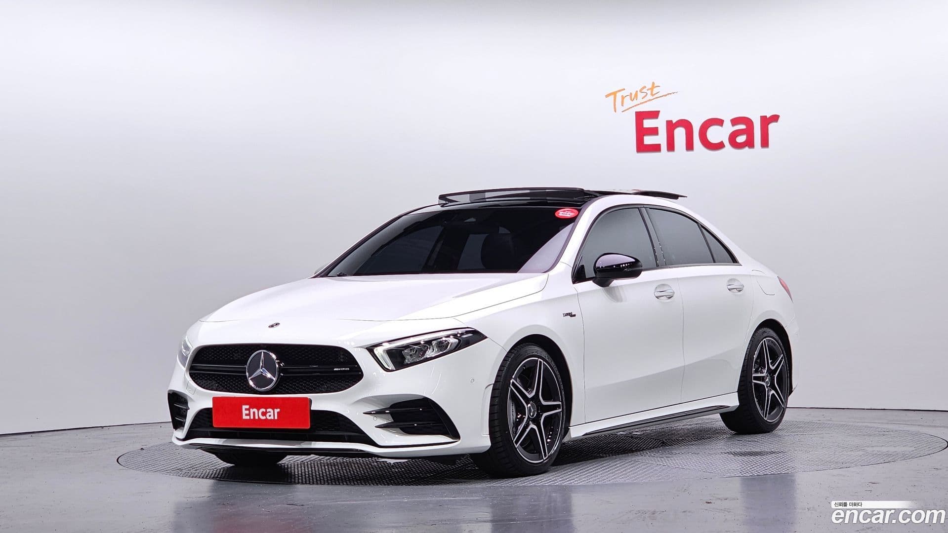 Main__Slider__Photo:A-Class Mercedes-Benz 2022.10-0