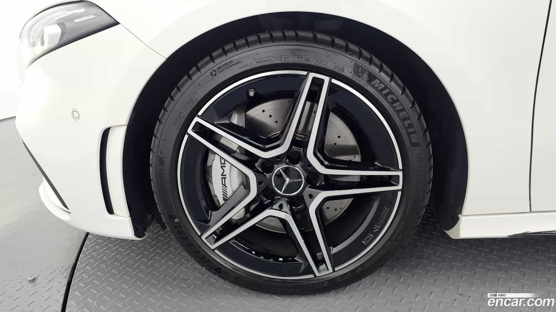 A-Class Mercedes-Benz 2022.10-OUTER-005