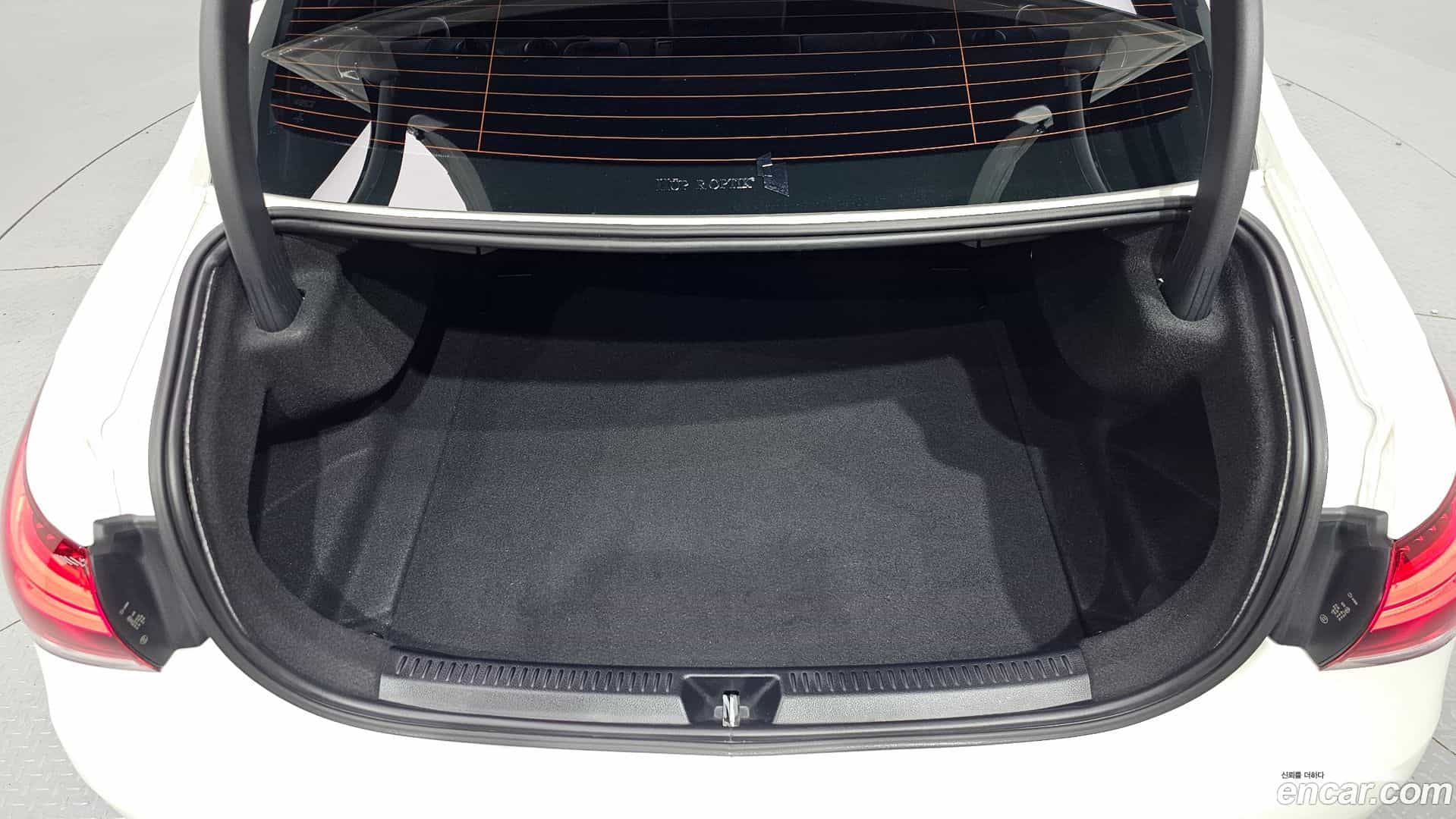 A-Class Mercedes-Benz 2022.10-OPTION-024