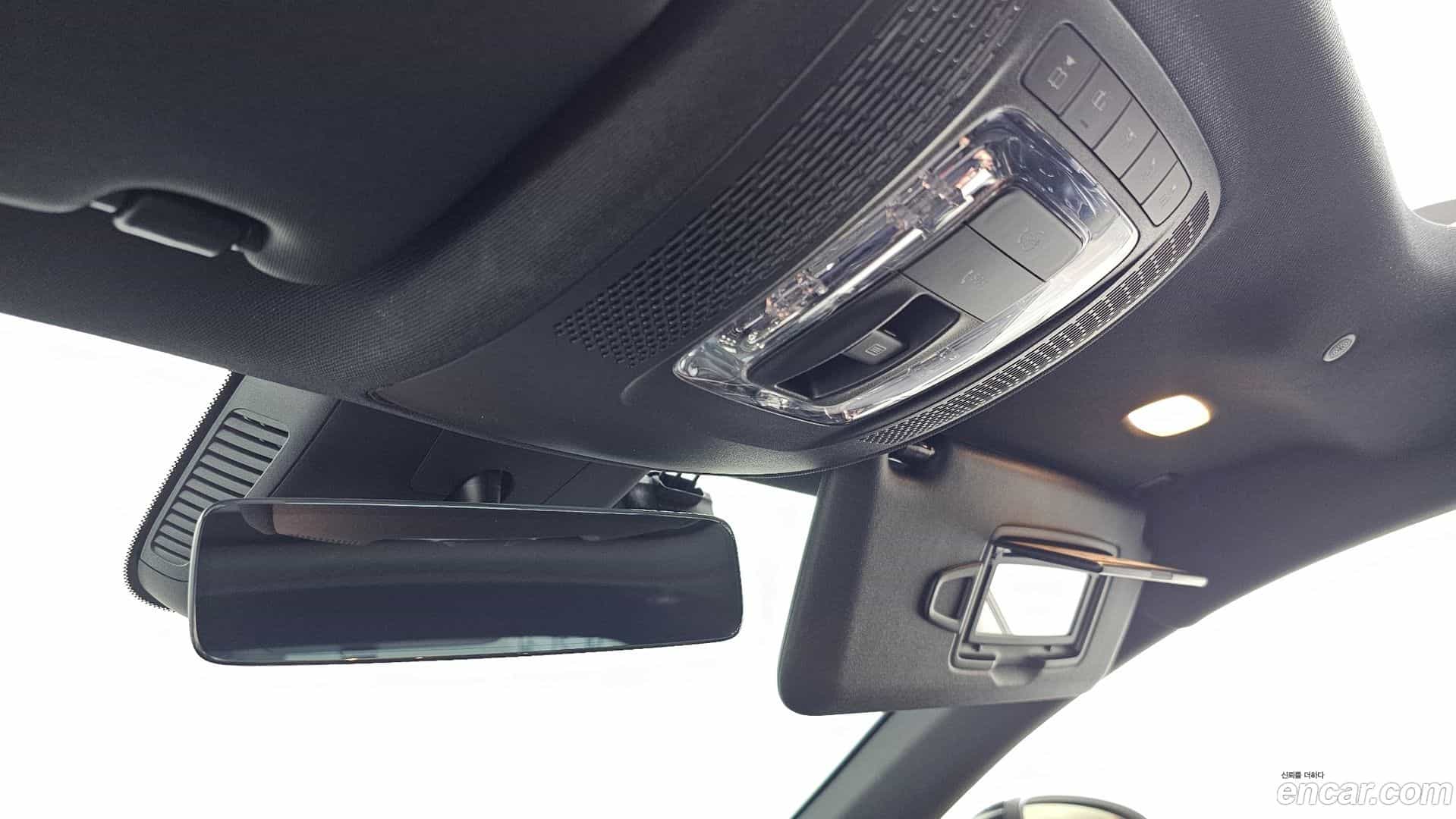 A-Class Mercedes-Benz 2022.10-OPTION-041