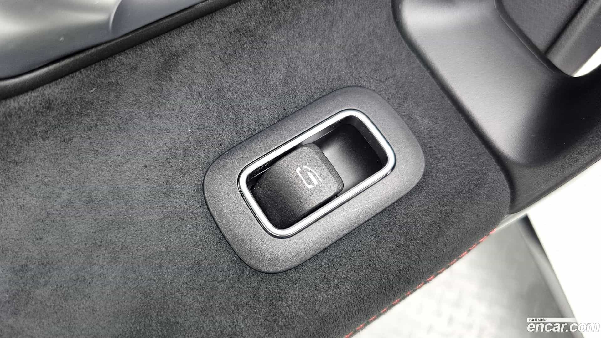 A-Class Mercedes-Benz 2022.10-OPTION-042