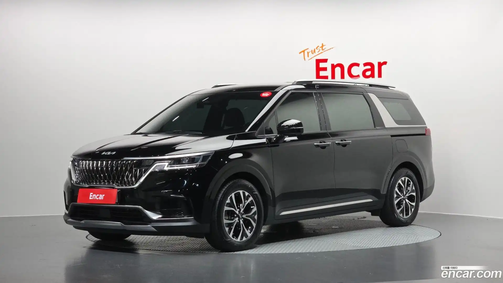 Canival Kia 2022.5-OUTER-001