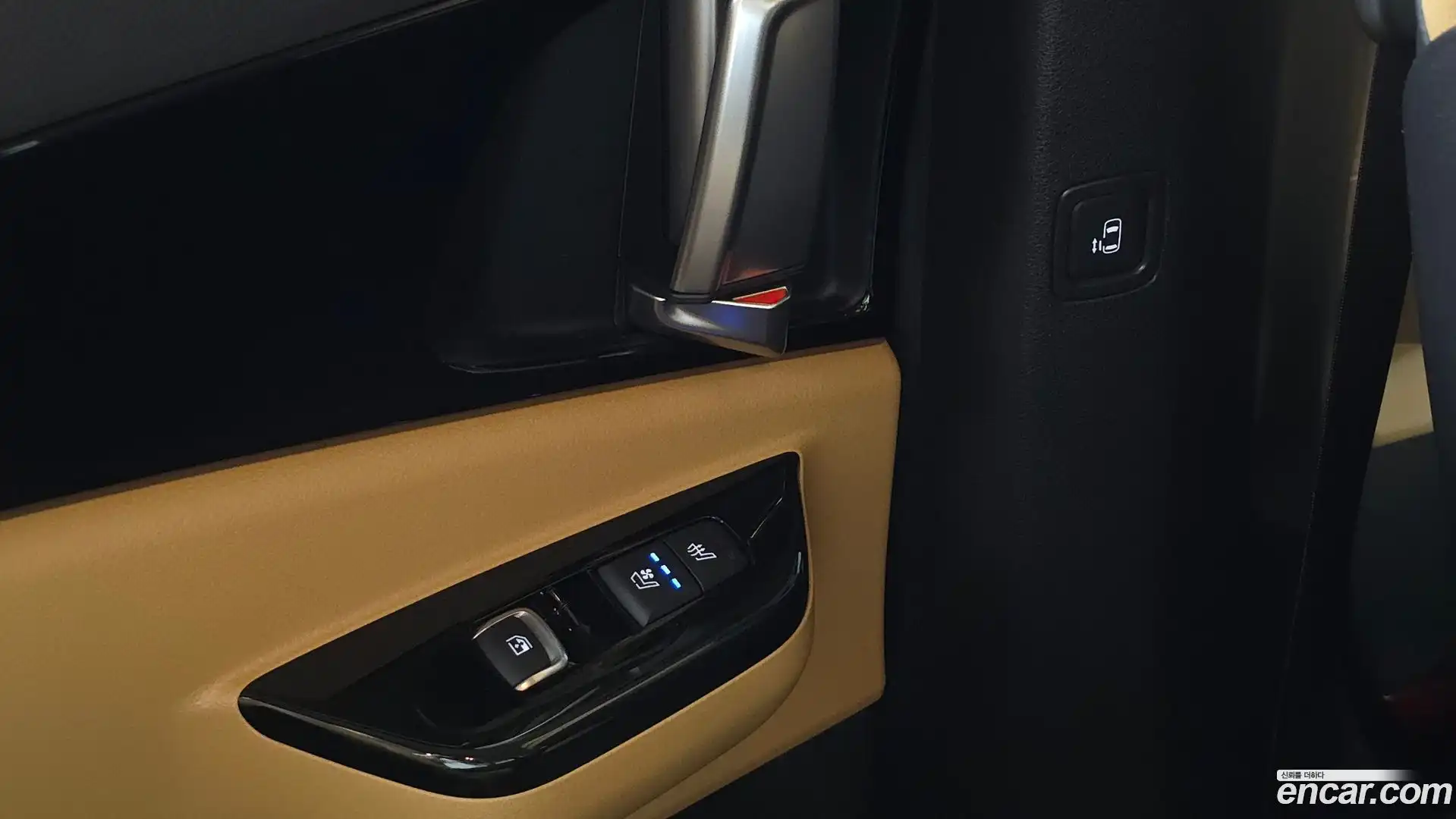 Canival Kia 2022.5-OPTION-023