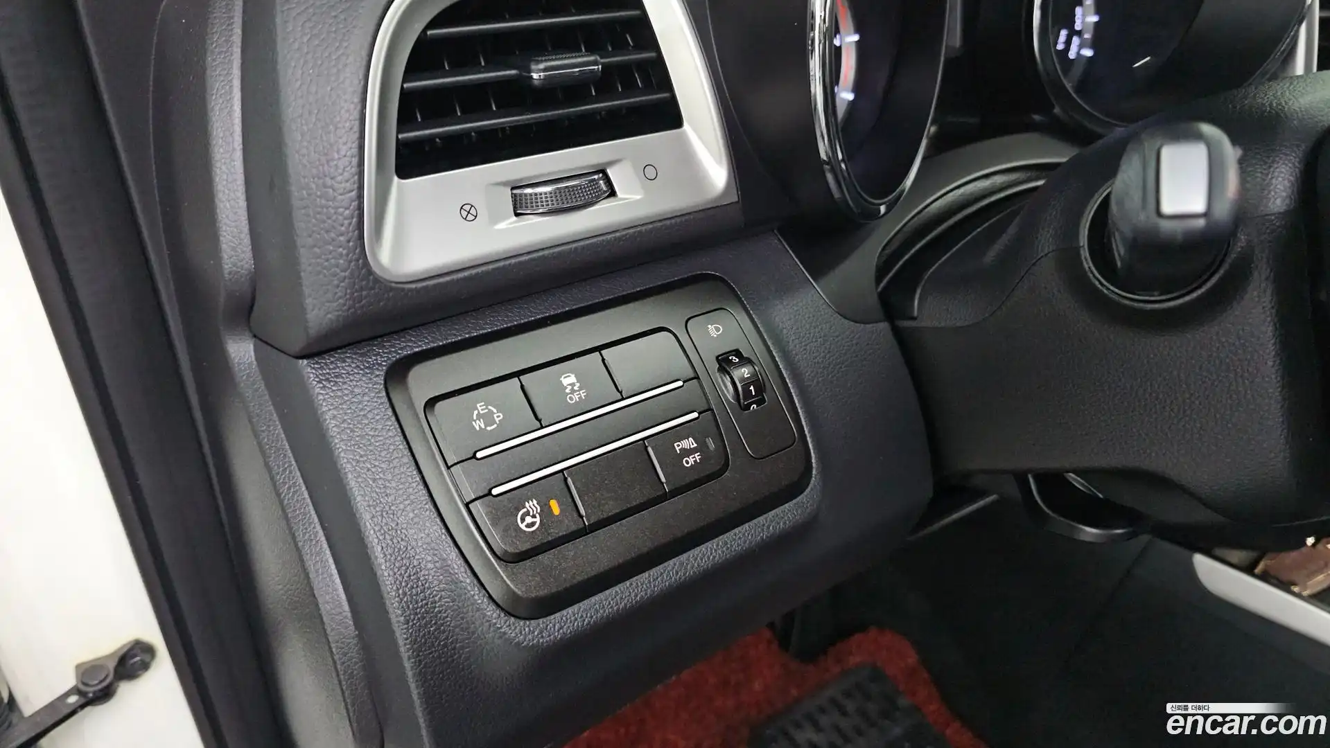 TIBOLI KG Mobility 2015.6-OPTION-022