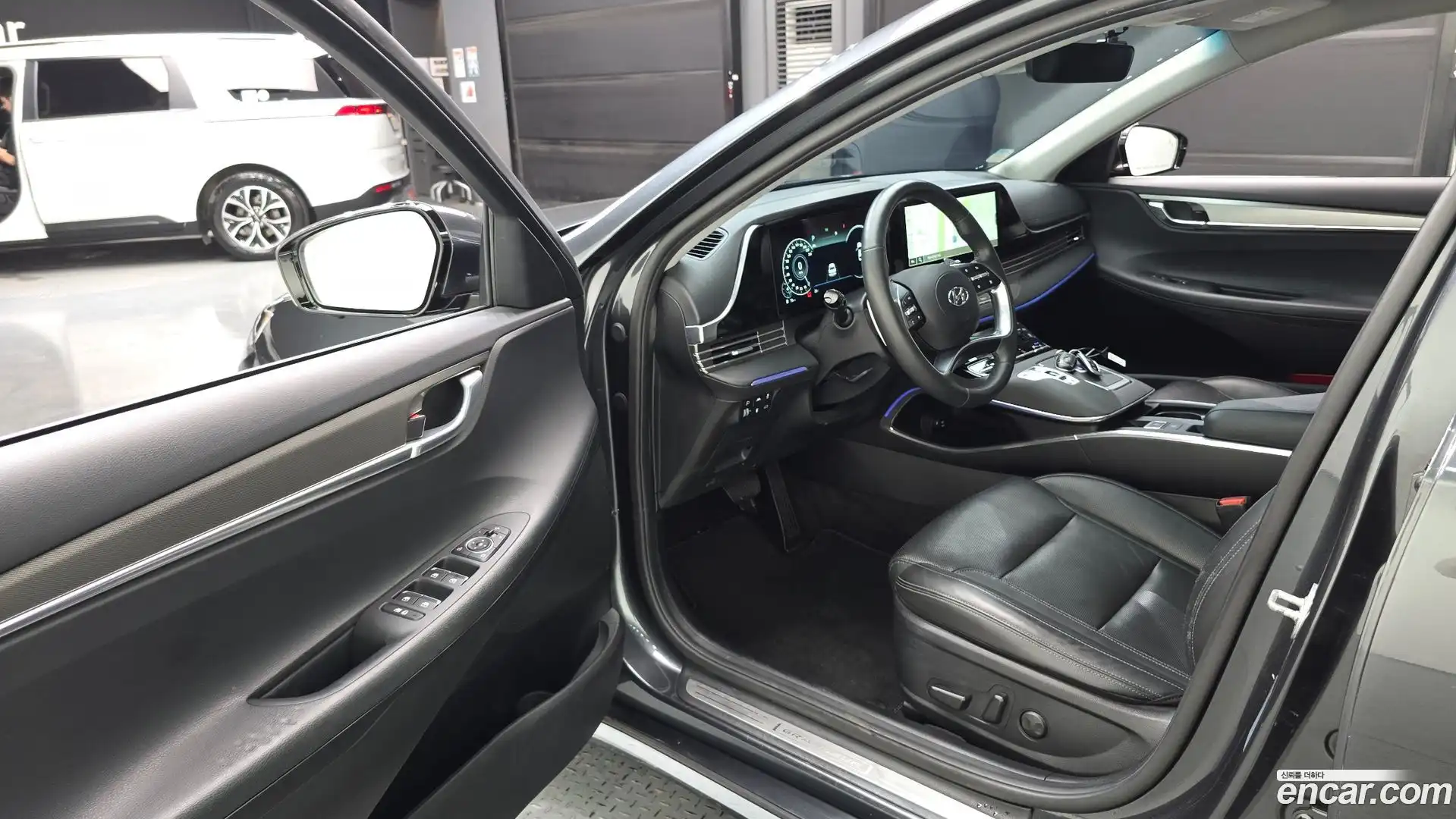 Grandeur Hyundai 2021.6-INNER-010