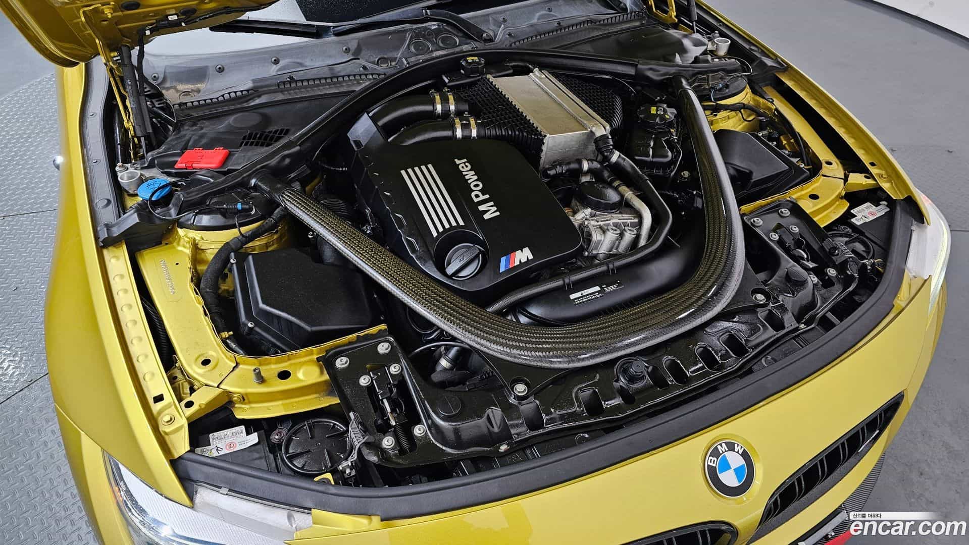 M4 BMW 2016.9-OUTER-006