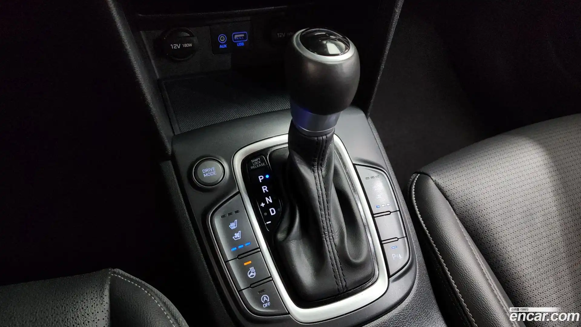 Kona Hyundai 2018.10-INNER-009