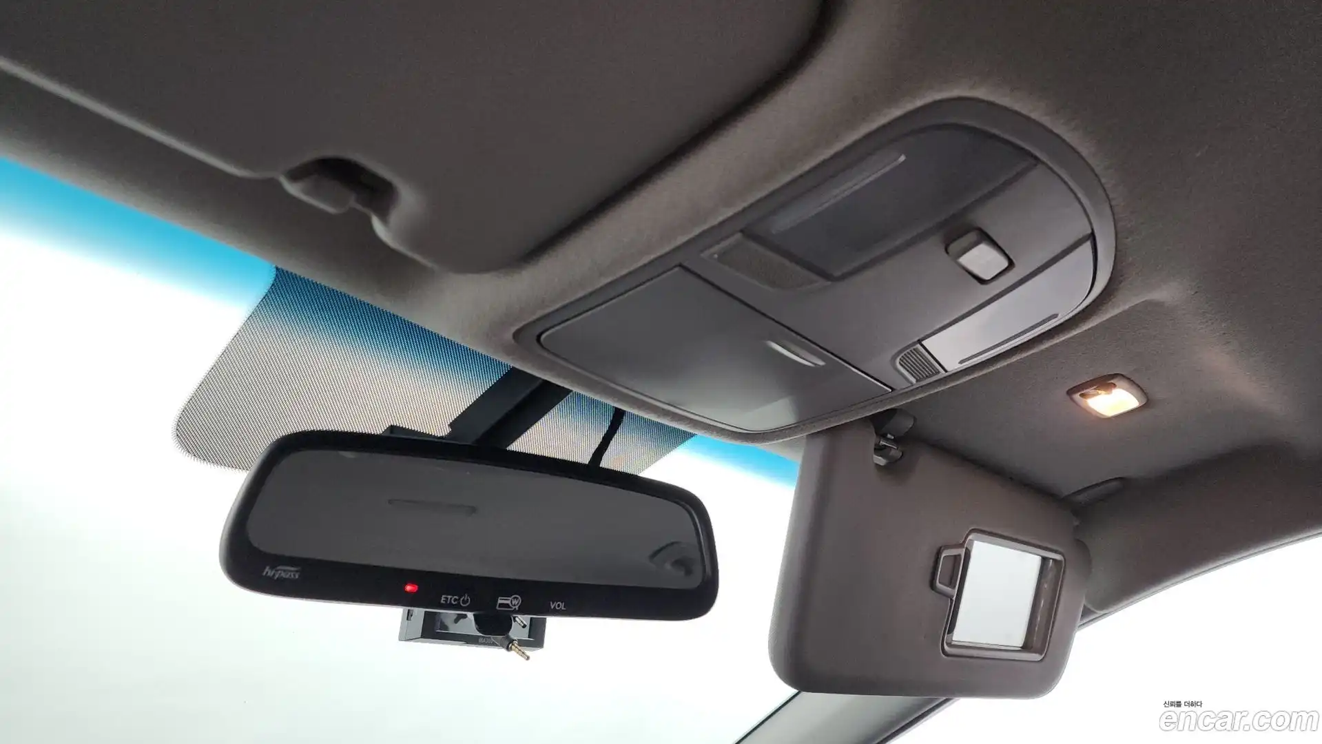 Kona Hyundai 2018.10-OPTION-024