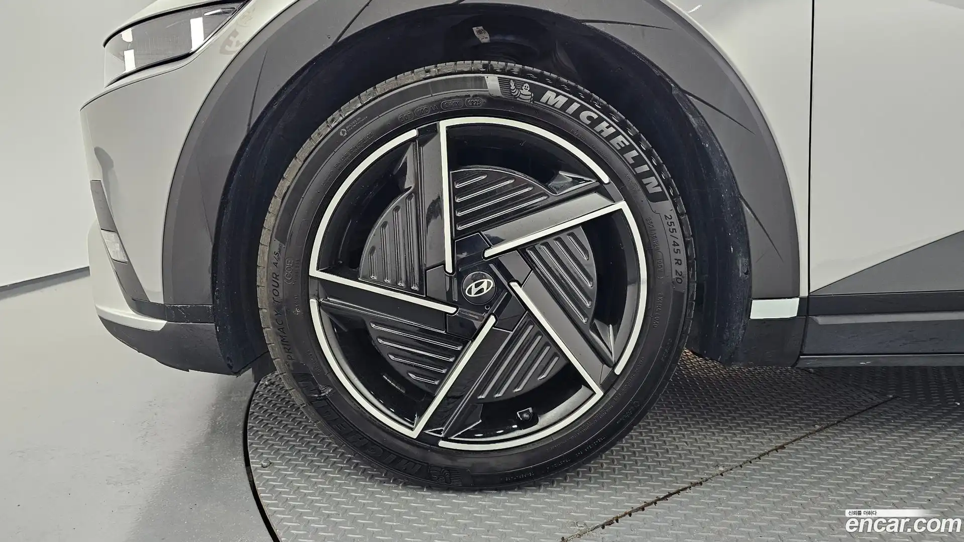Ioniq5 Hyundai 2024.4-OUTER-005