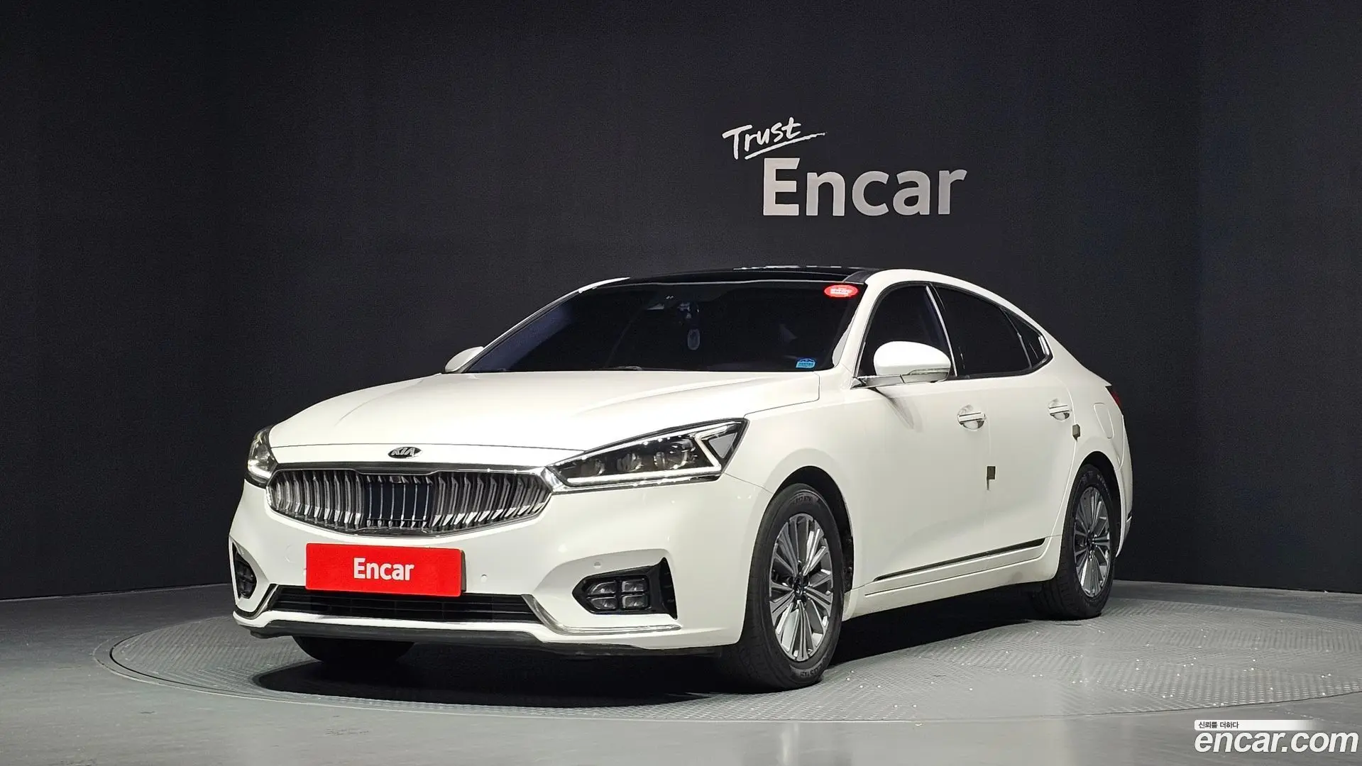 Main__Slider__Photo:K7 Kia 2019.3-0