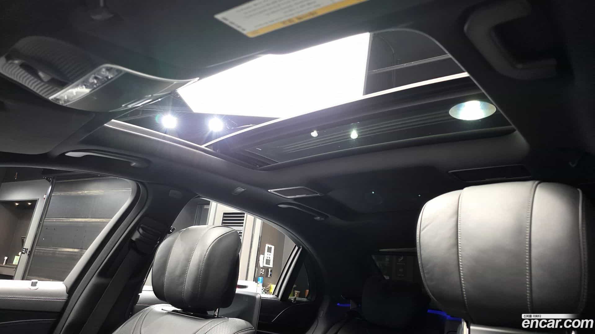 S-Class Mercedes-Benz 2020.10-OPTION-023