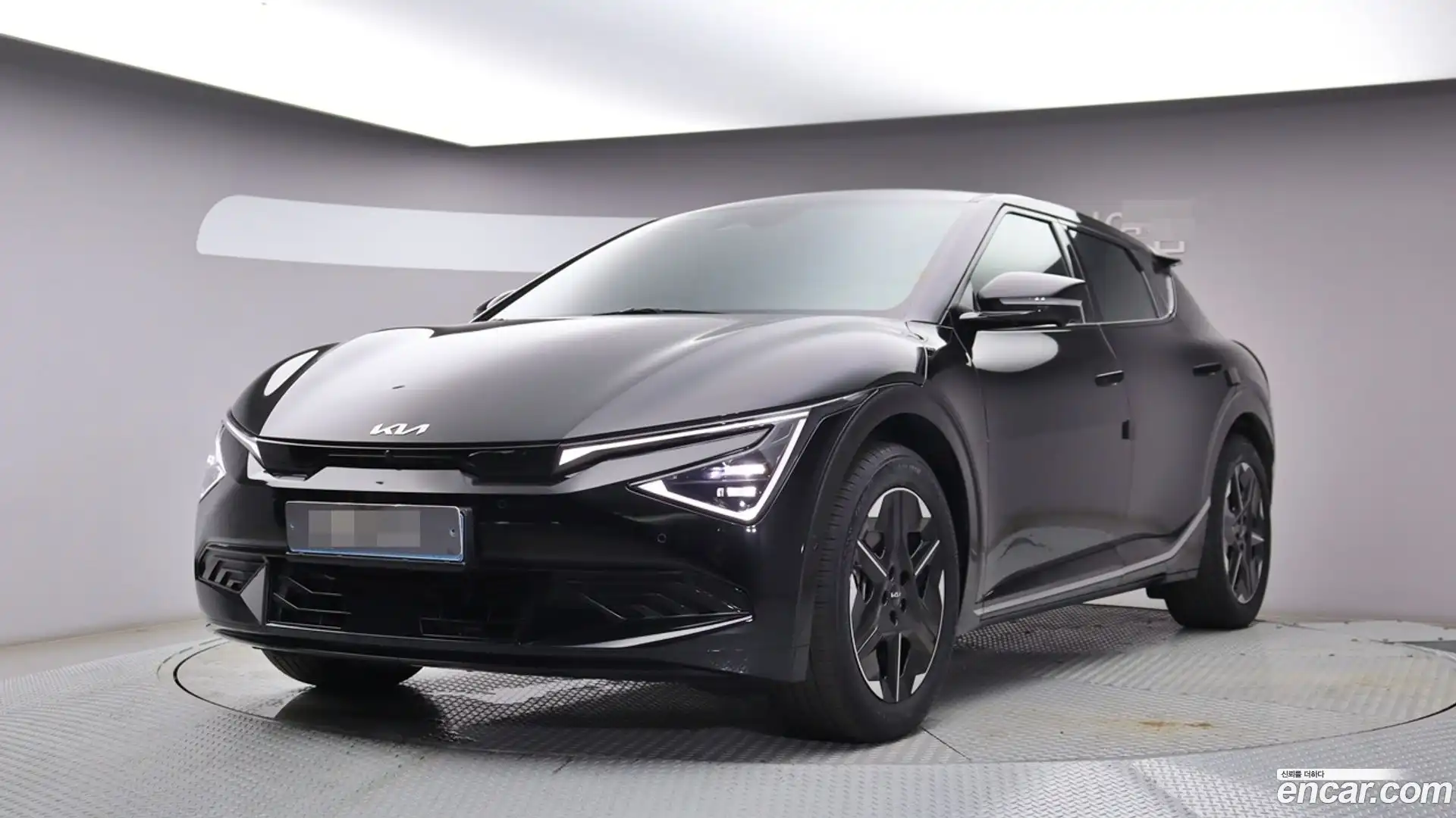 EV6 Kia 2024.7-OUTER-001