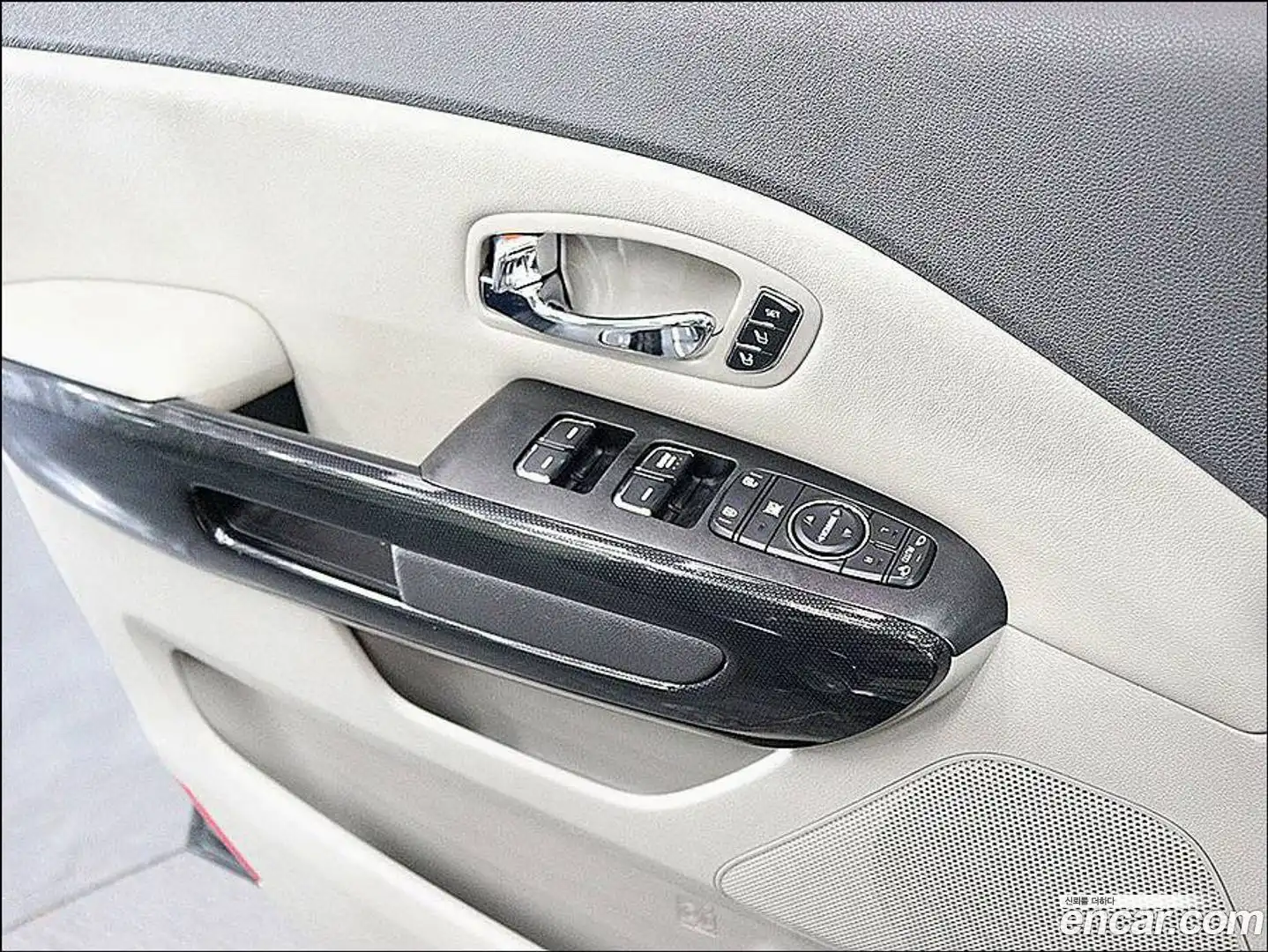Canival Kia 2017.0-OPTION-016