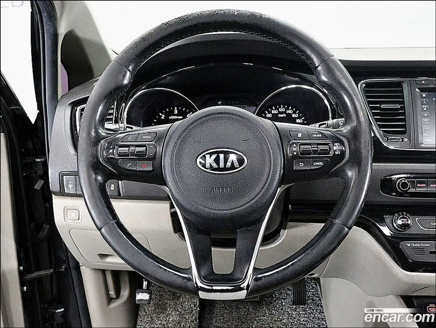 Canival Kia 2017.0-OPTION-019