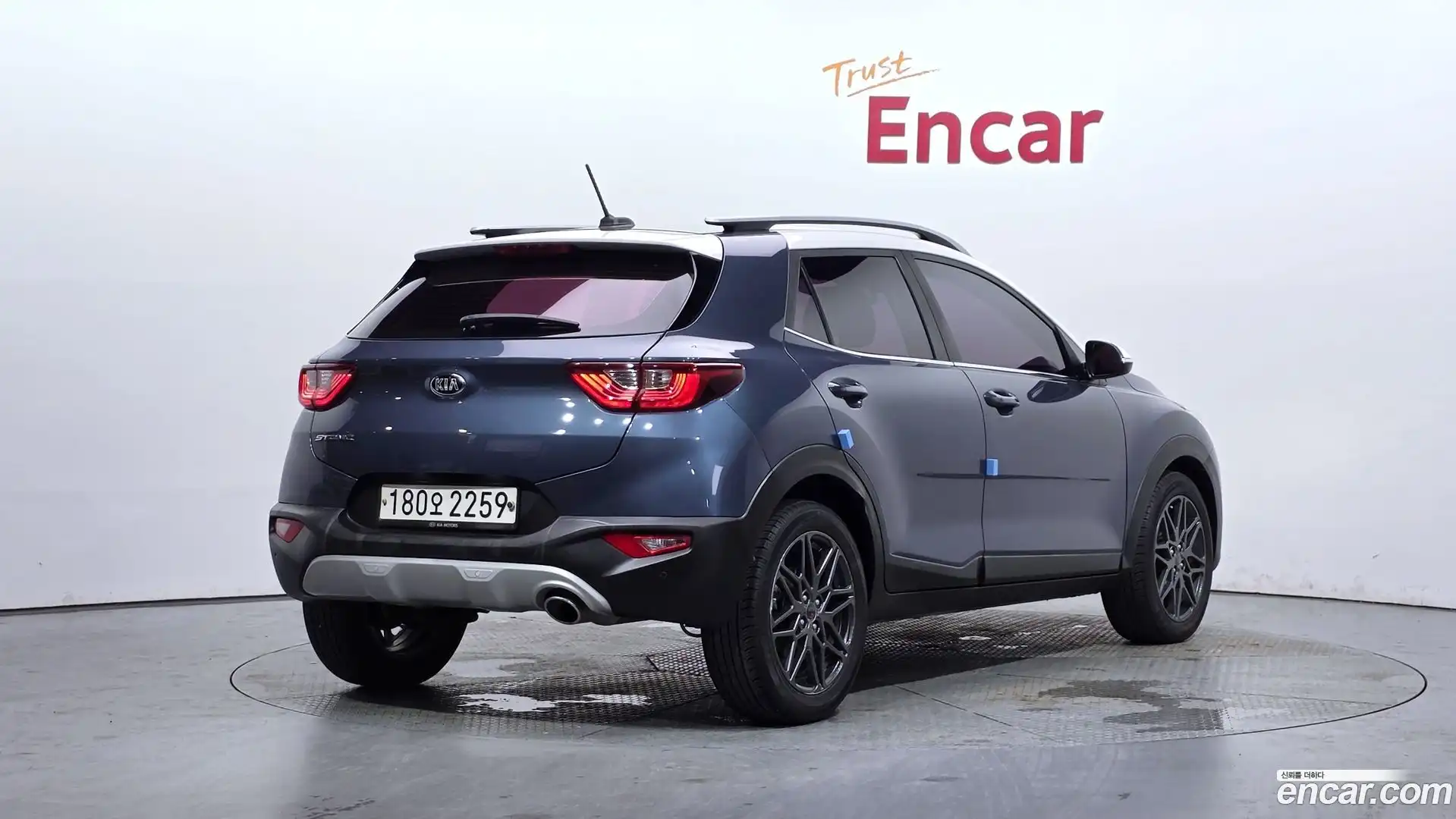 Stonic Kia 2018.0-OUTER-002