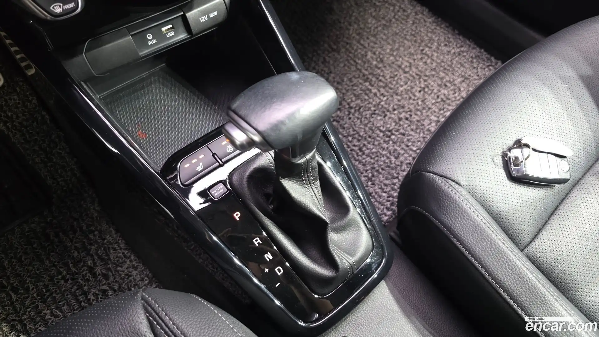 Stonic Kia 2018.0-INNER-009
