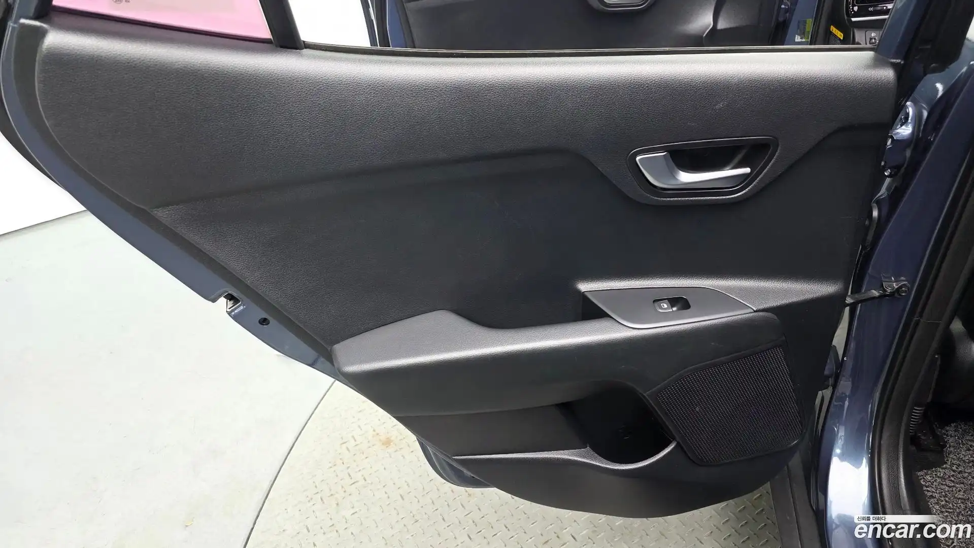 Stonic Kia 2018.0-INNER-035