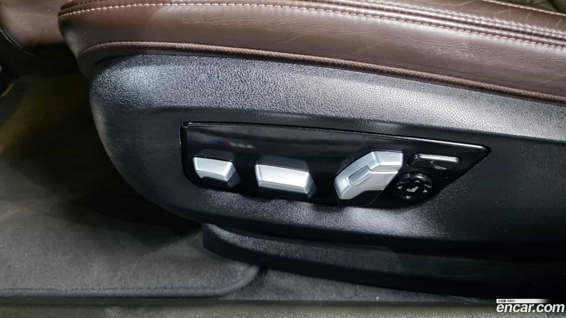 5-Series BMW 2018.0-OPTION-044