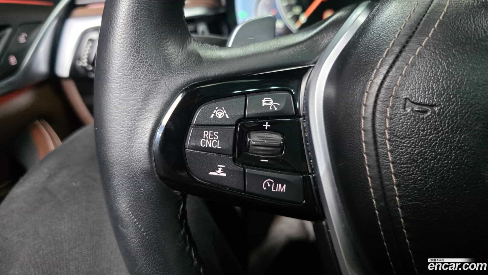 5-Series BMW 2018.0-OPTION-046