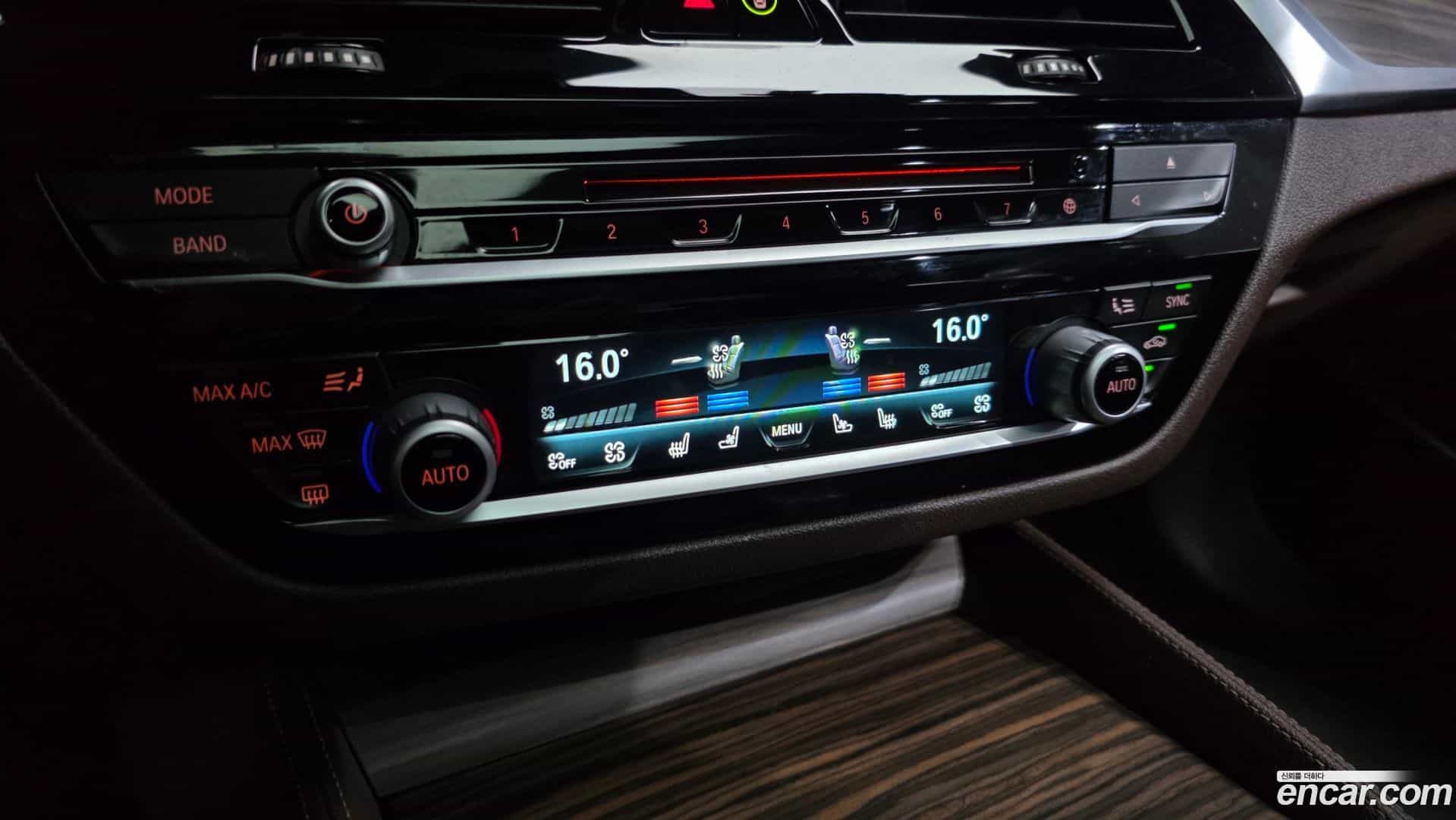 5-Series BMW 2018.0-OPTION-048