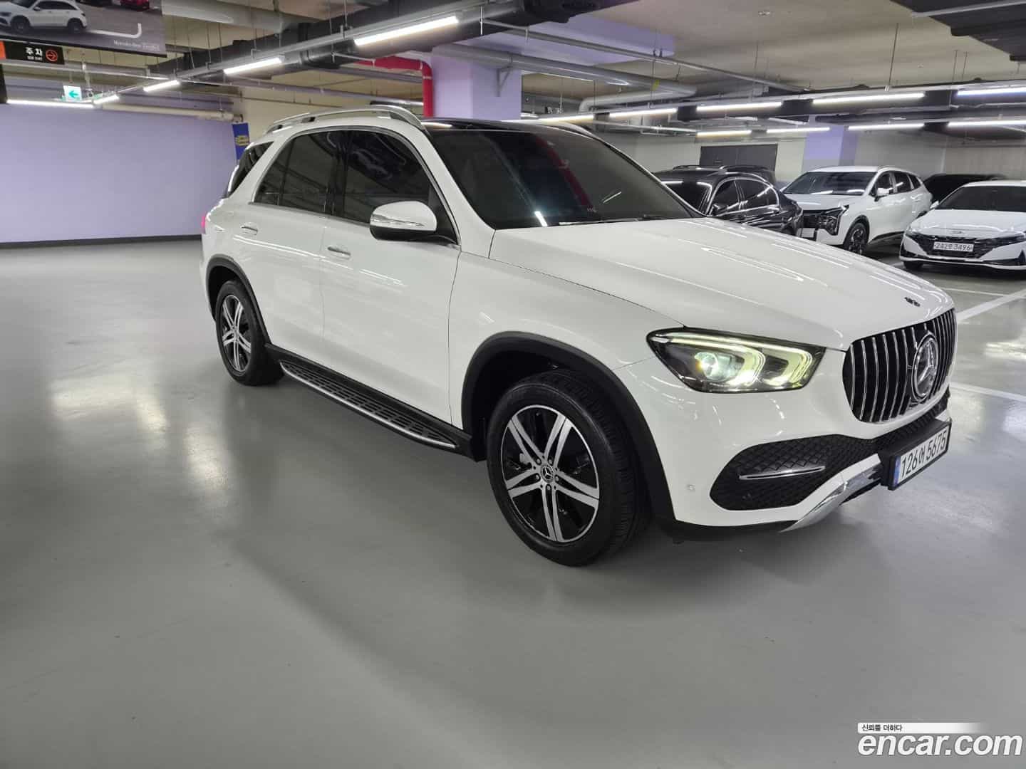 GLE-Class Mercedes-Benz 2020.9-OUTER-002