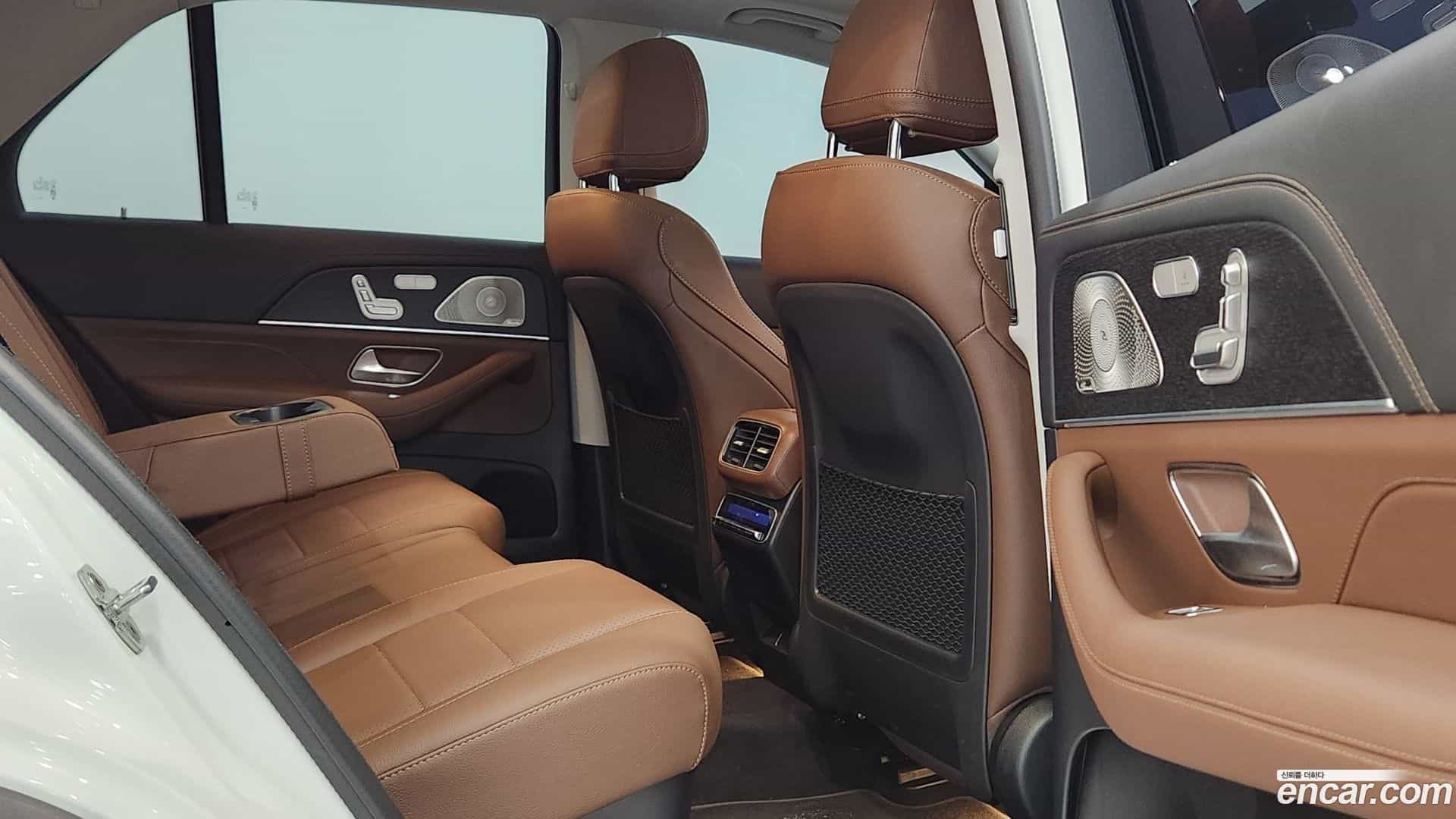 GLE-Class Mercedes-Benz 2026.3-OPTION-020
