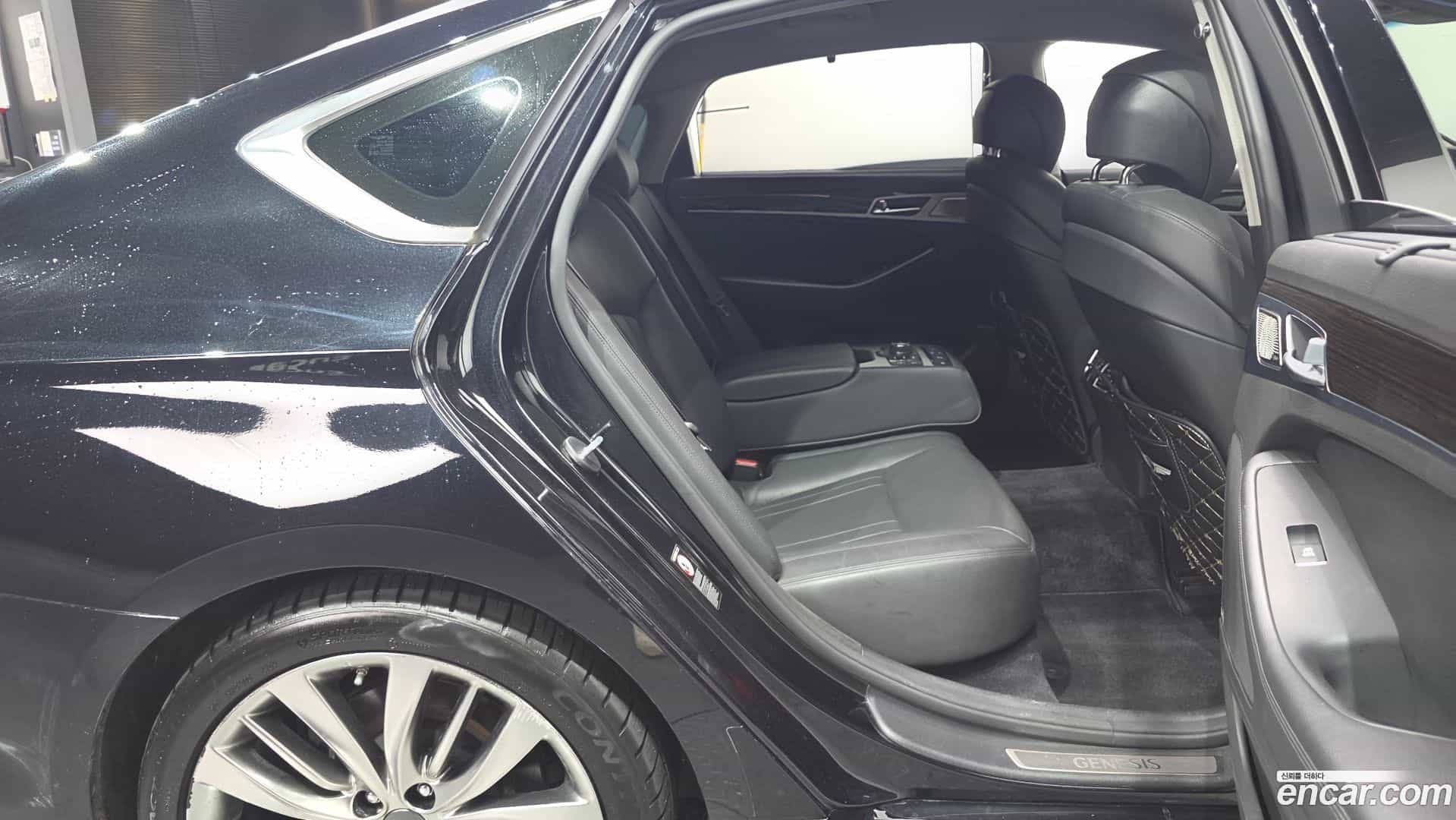 G80 Genesis 2019.8-OPTION-015
