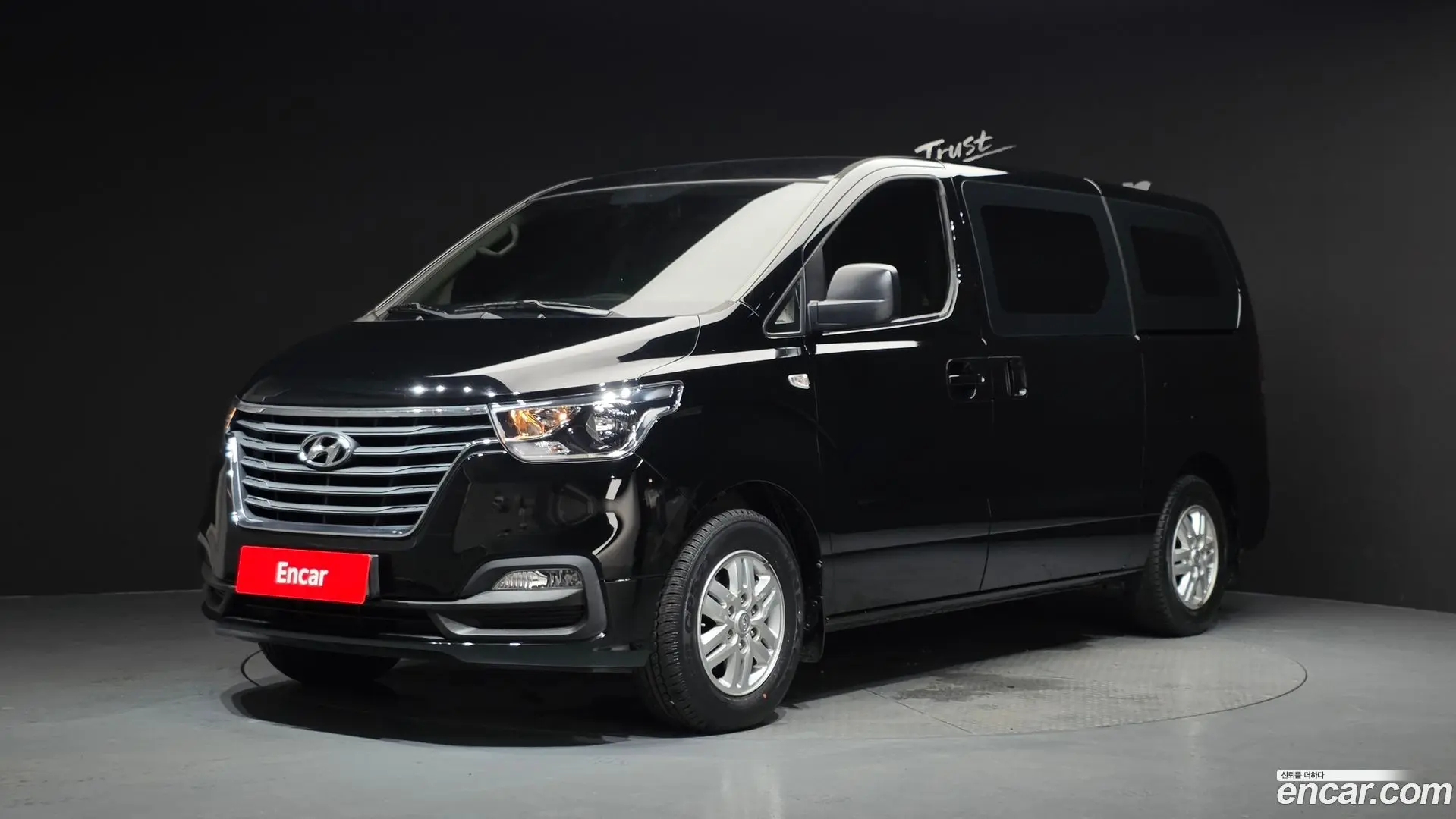 Main__Slider__Photo:Starex Hyundai 2019.10-0
