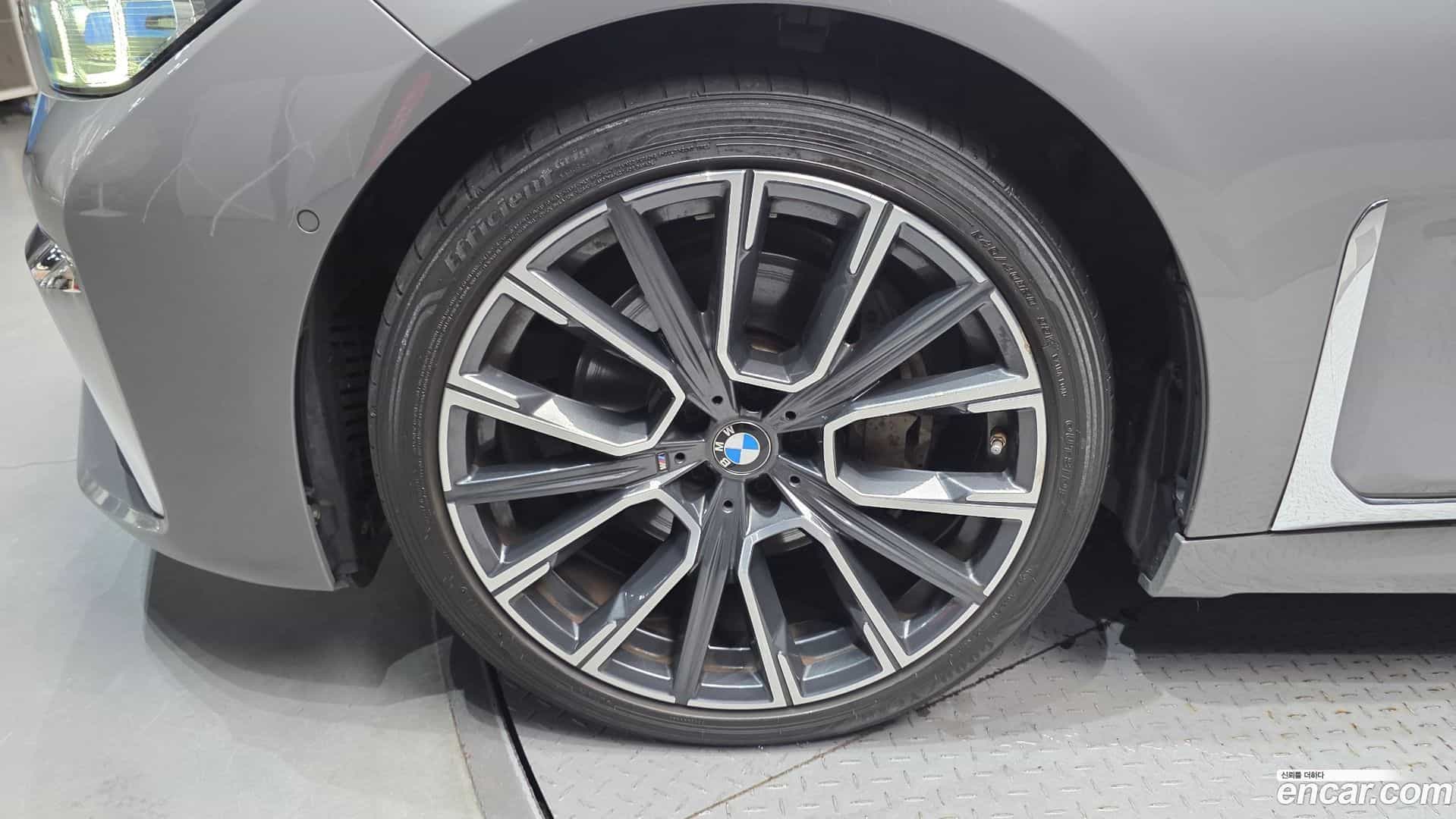 7-Series BMW 2021.9-OUTER-005