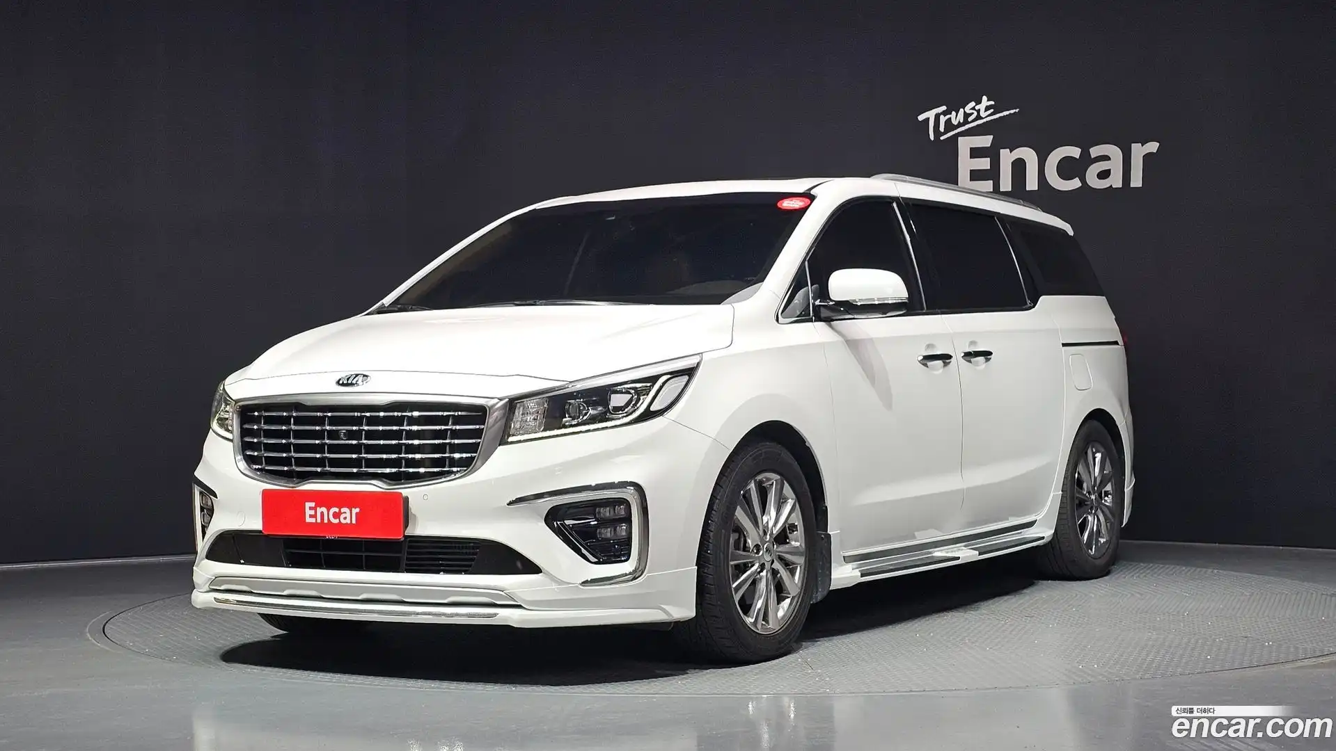 Canival Kia 2018.9-OUTER-001