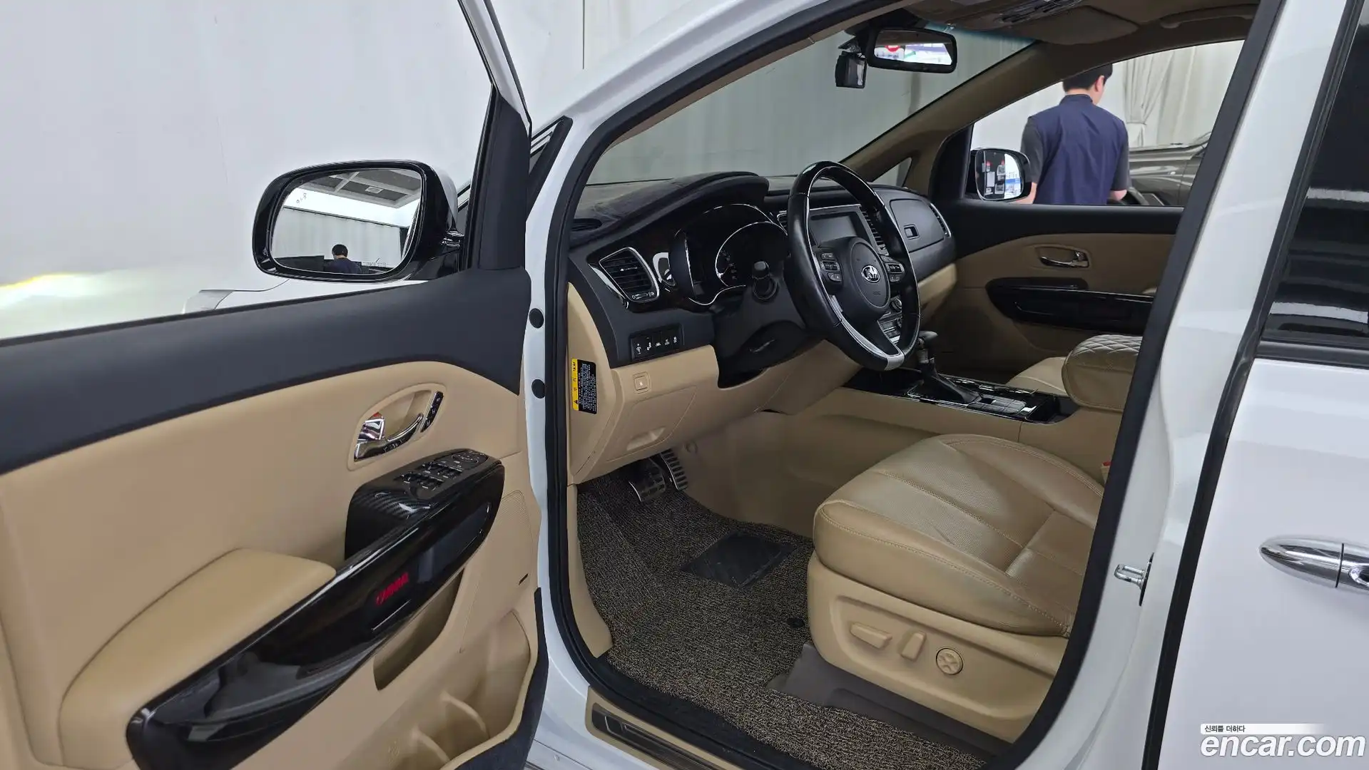 Canival Kia 2018.9-INNER-010