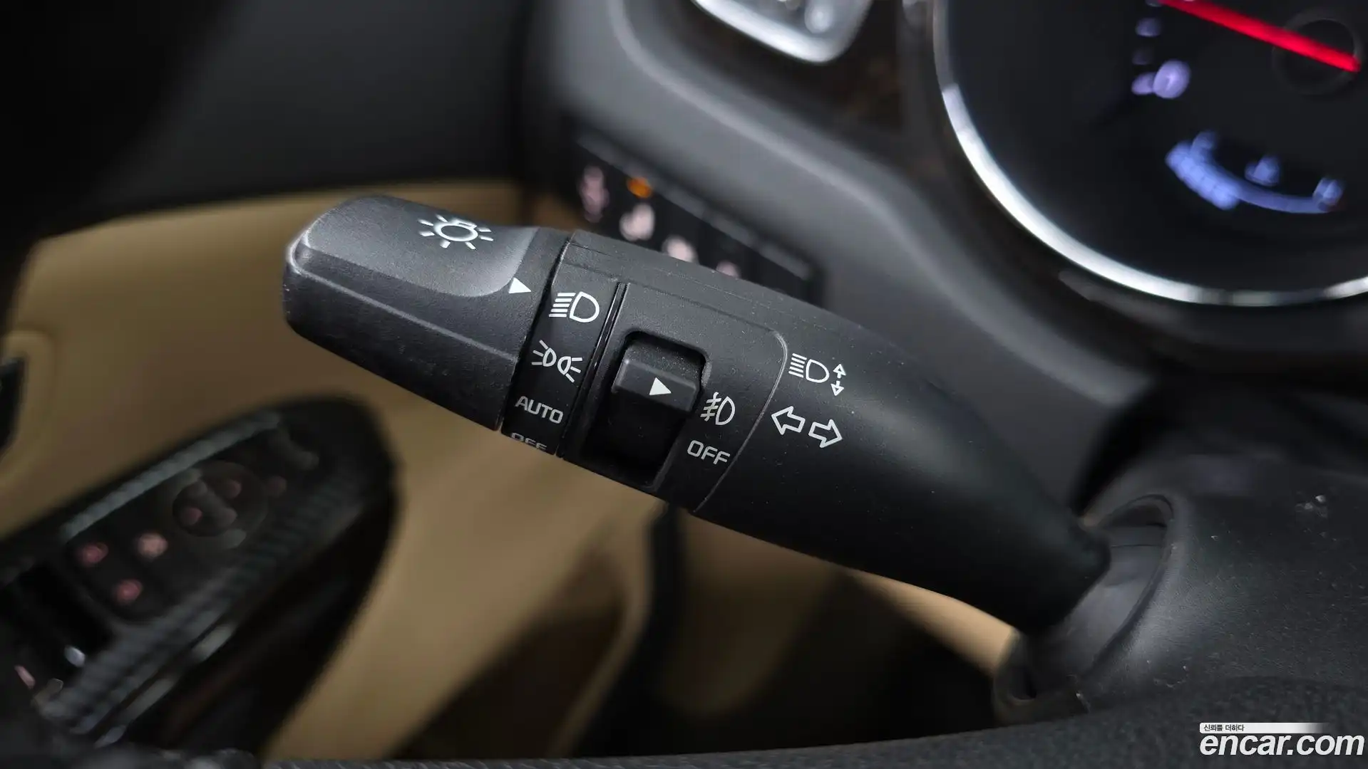 Canival Kia 2018.9-OPTION-020