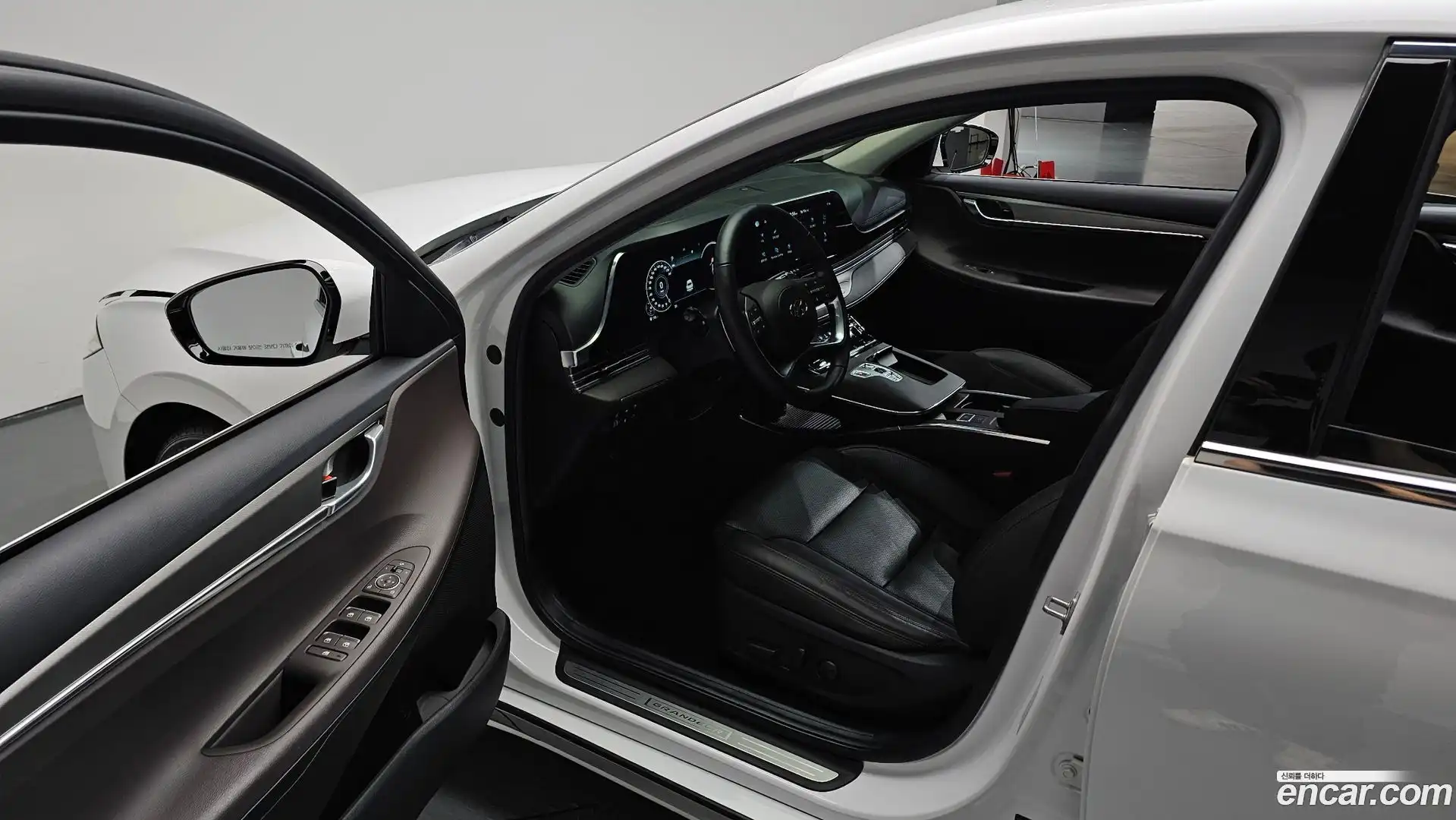 Grandeur Hyundai 2022.7-INNER-010